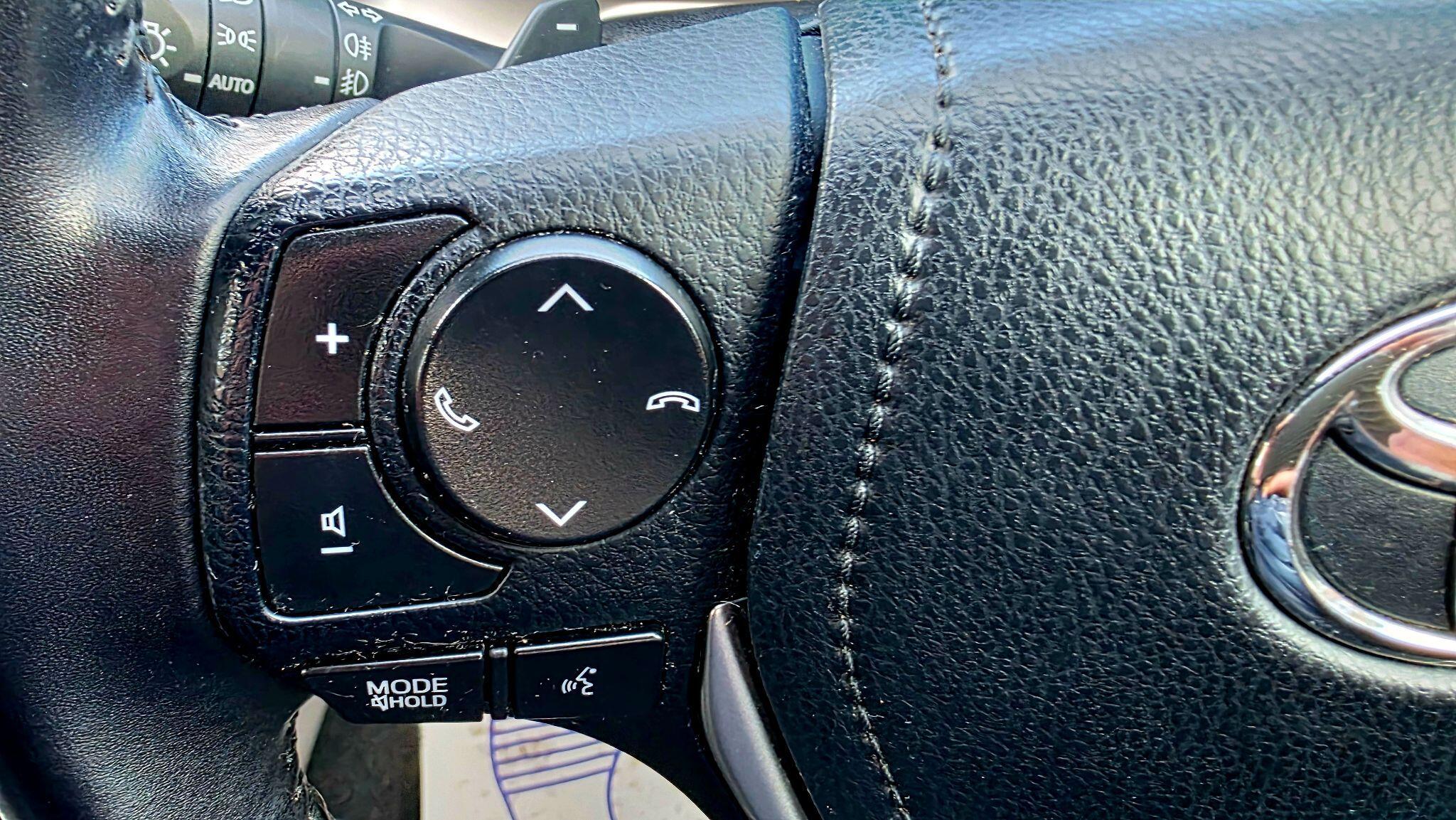Toyota RAV4 - Image 33