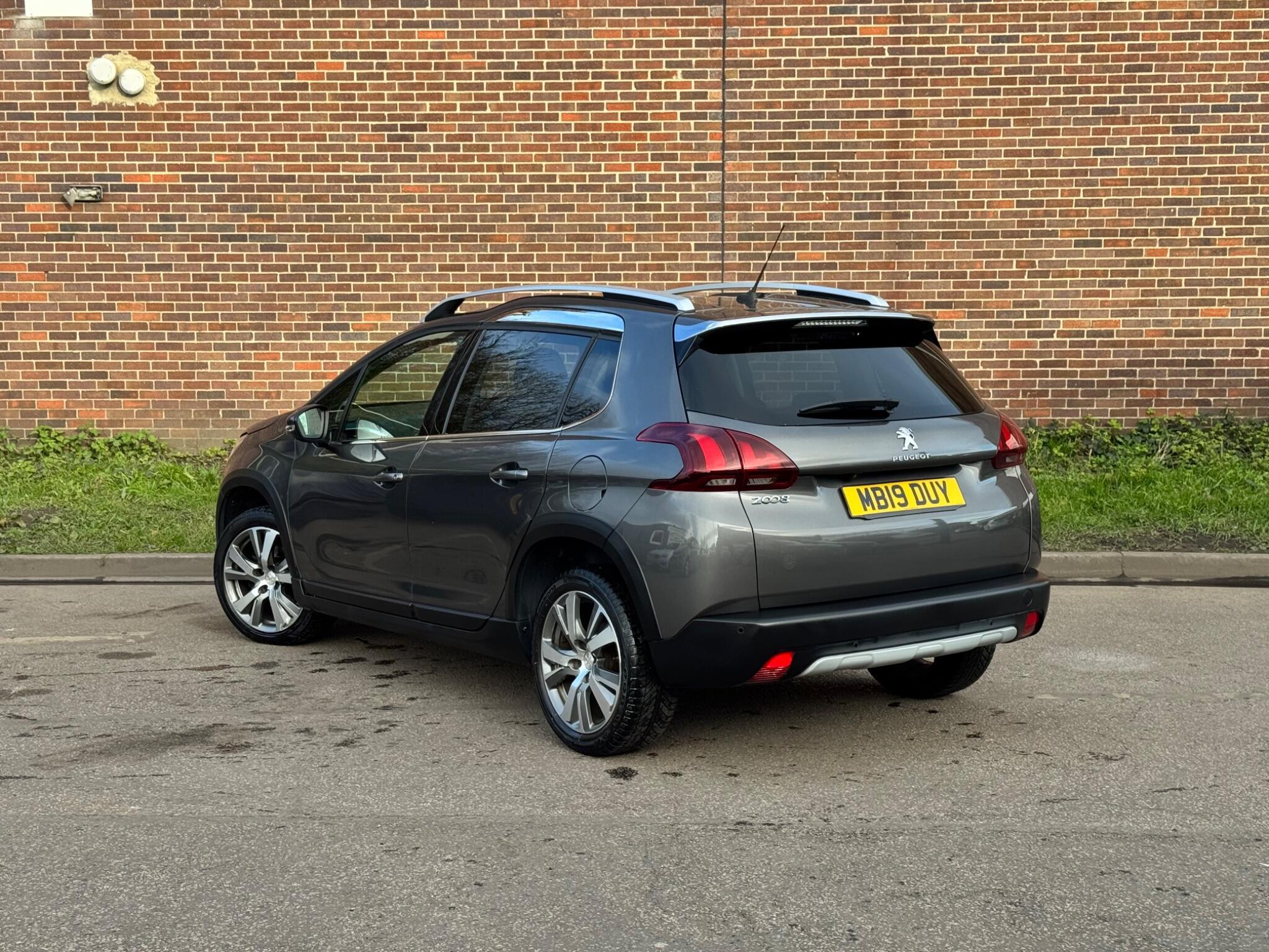 Peugeot 2008 - Image 15