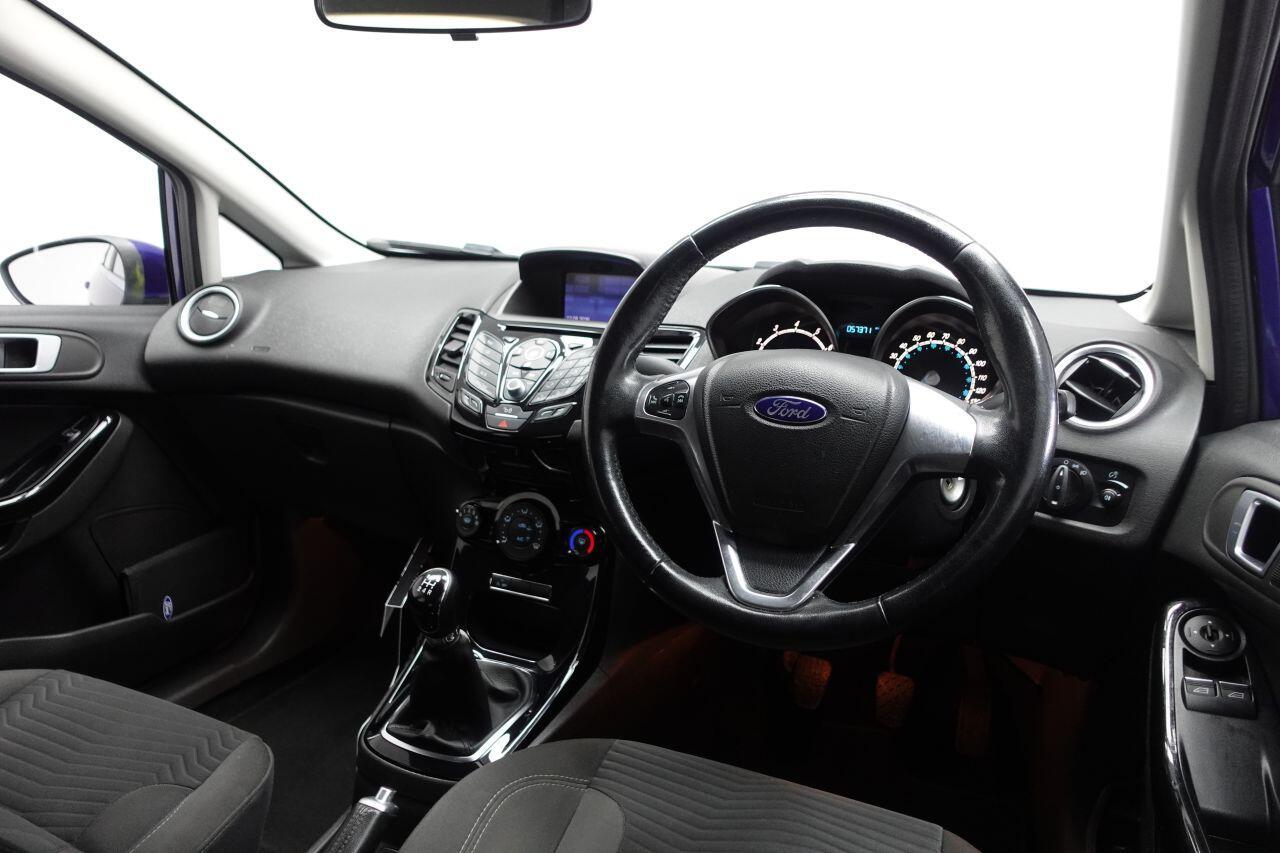 Ford Fiesta - Image 15