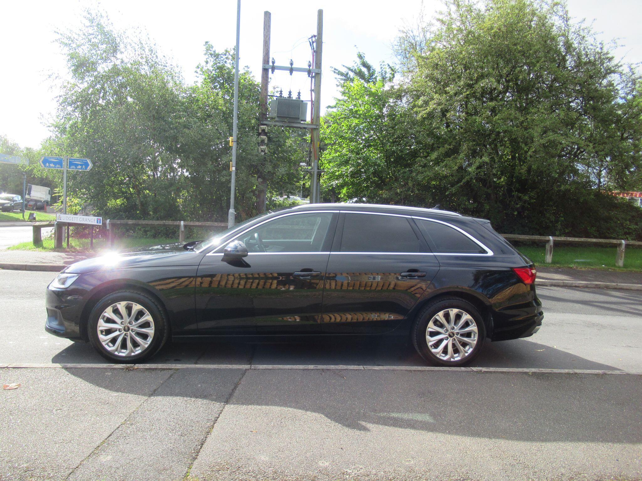 Audi A4 Avant - Image 7