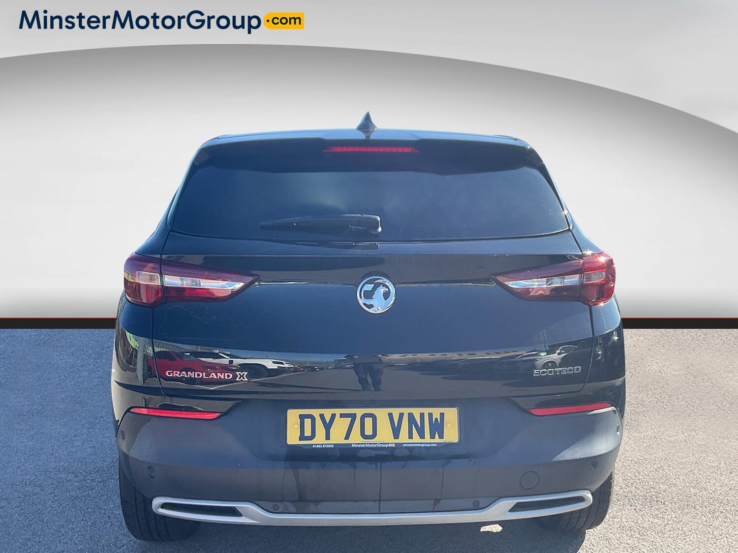 Vauxhall Grandland X - Image 3