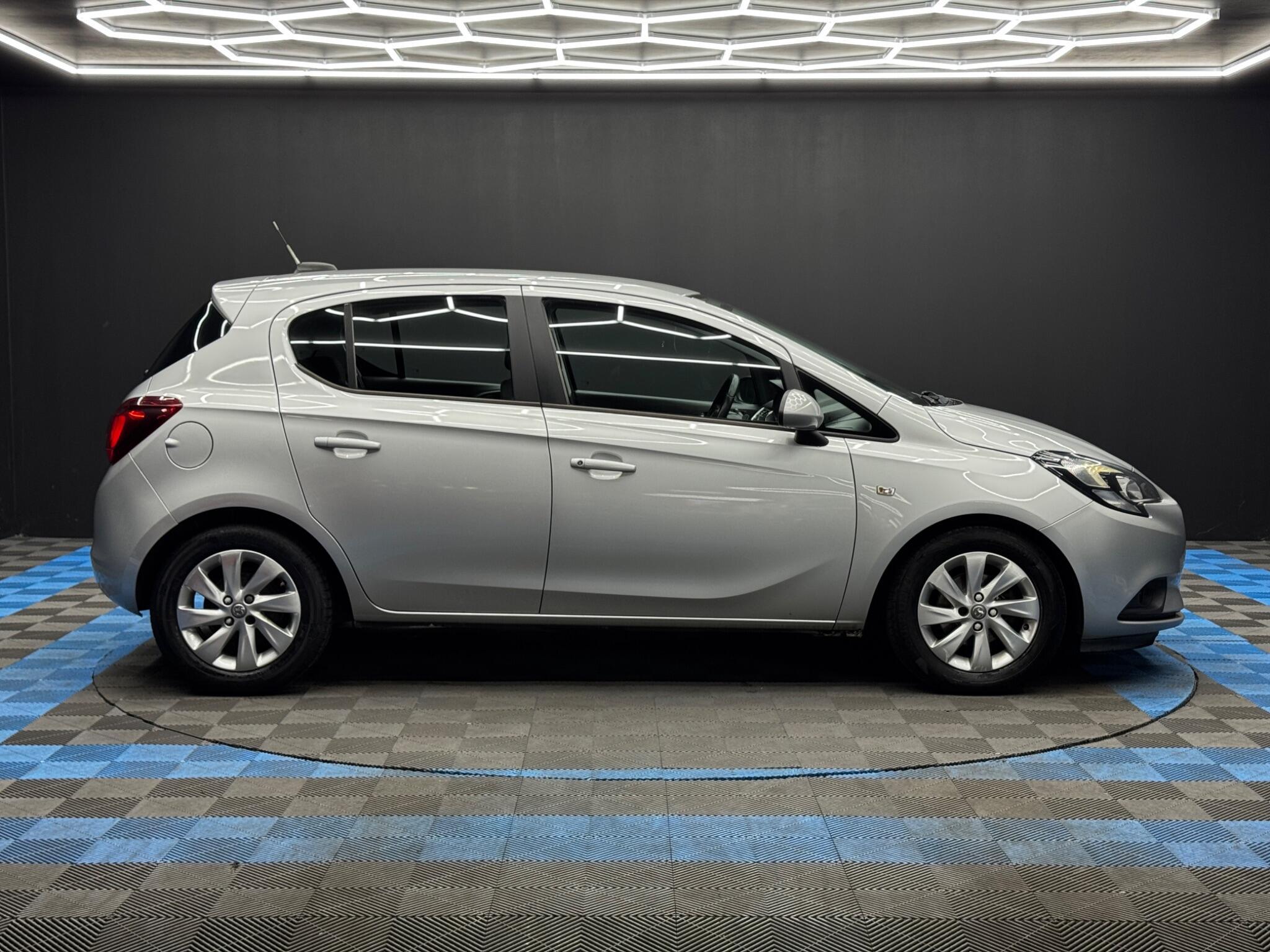 Vauxhall Corsa - Image 4