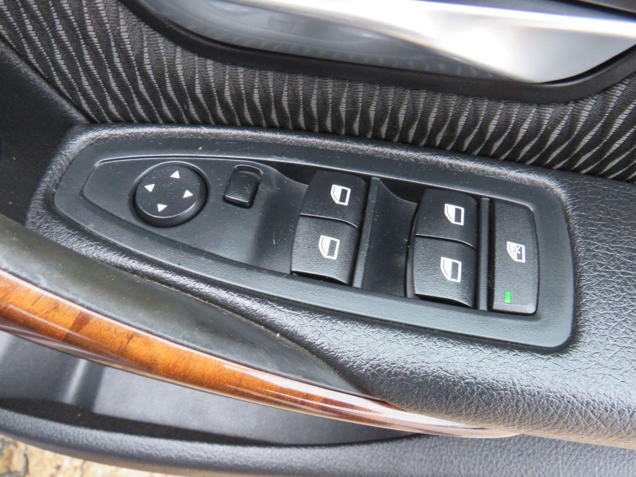 BMW 3 Series - Image 14