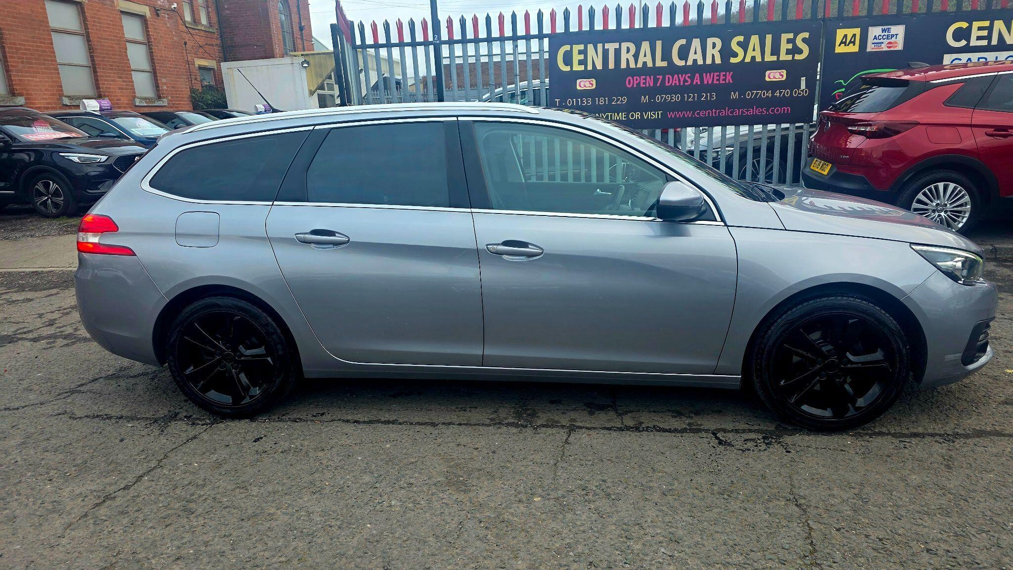 Peugeot 308 SW - Image 5