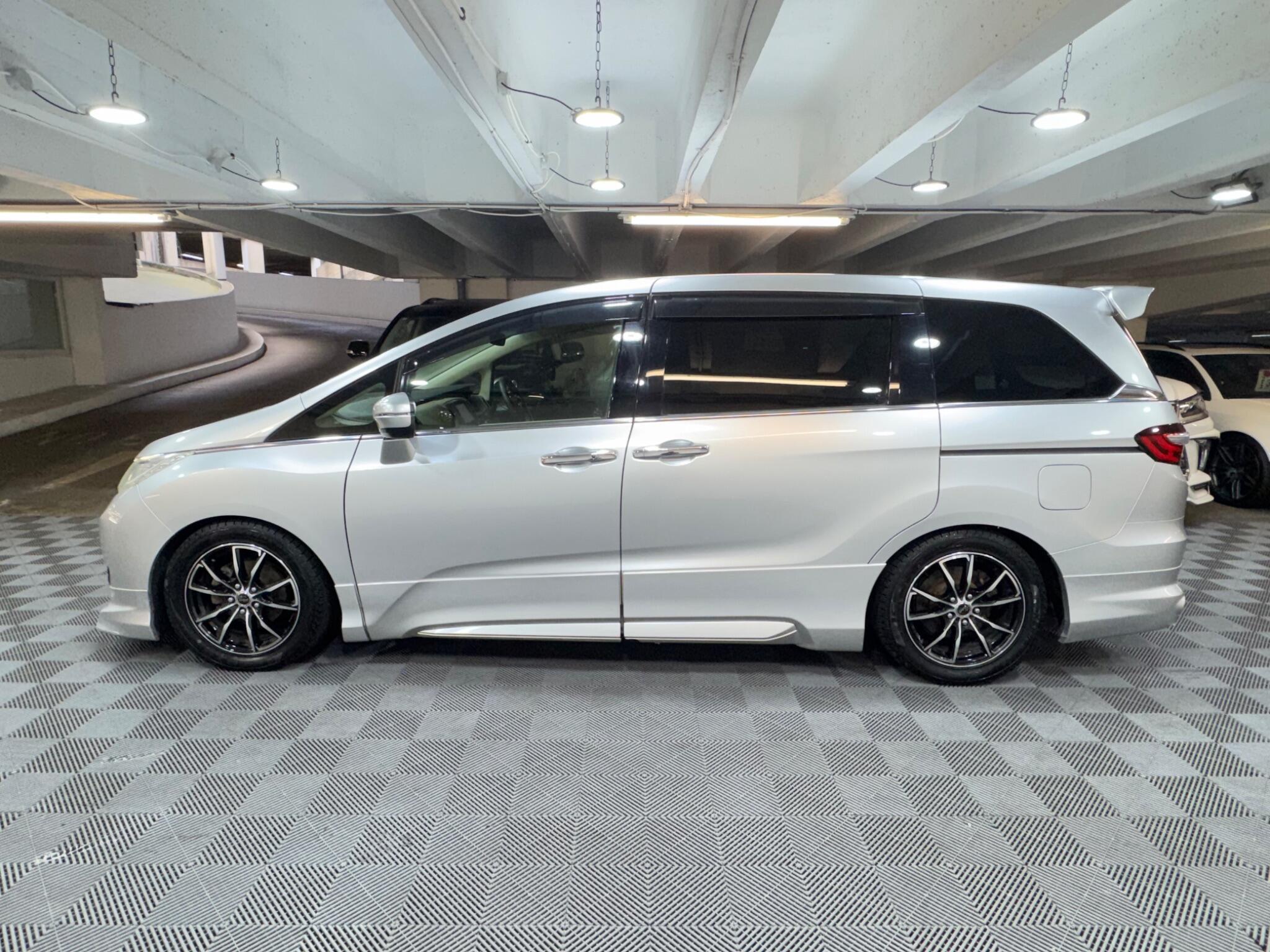 Honda Odyssey - Image 2