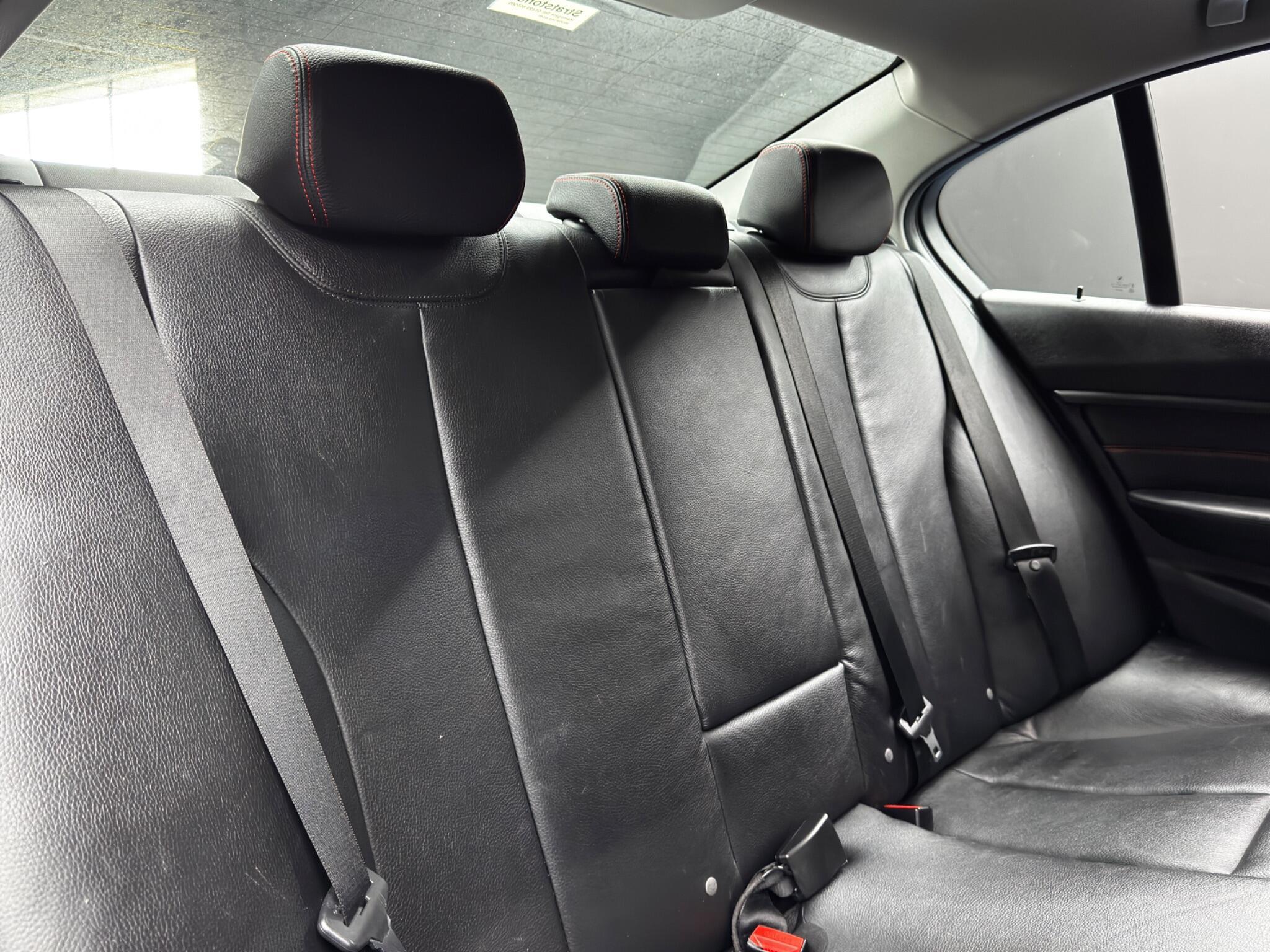 BMW 3 Series - Image 15