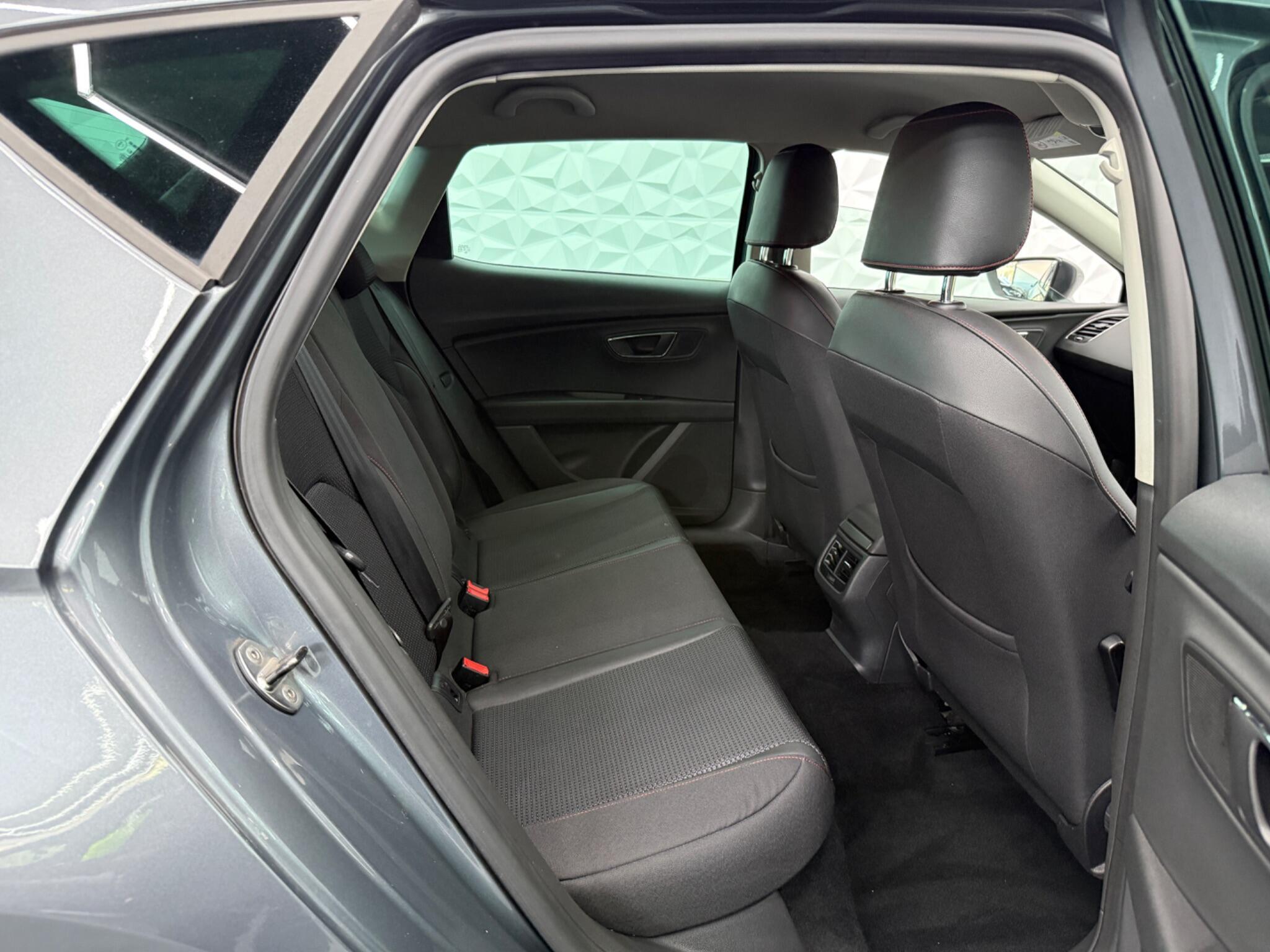 SEAT Leon - Image 20