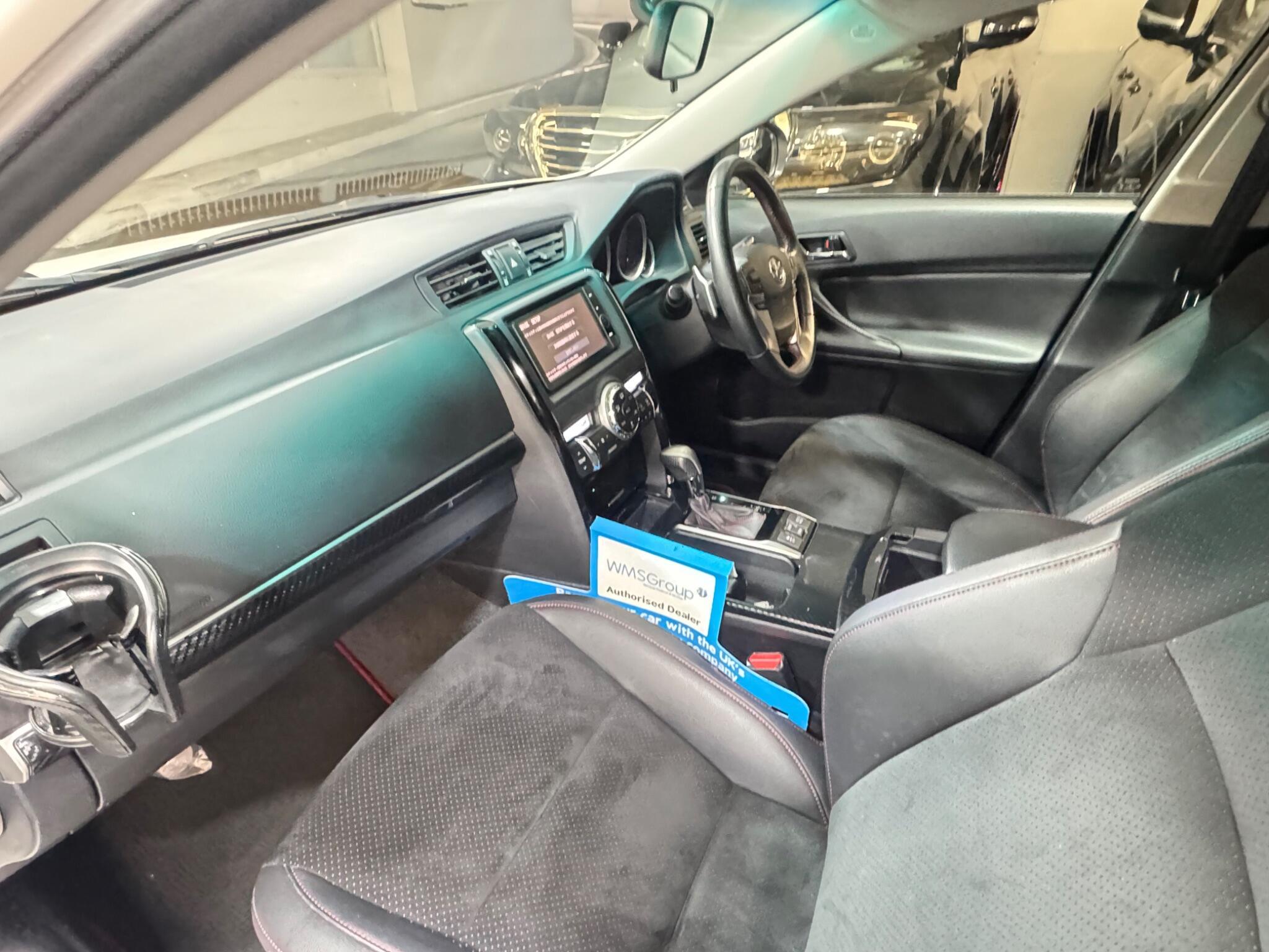 Toyota Mark X - Image 12