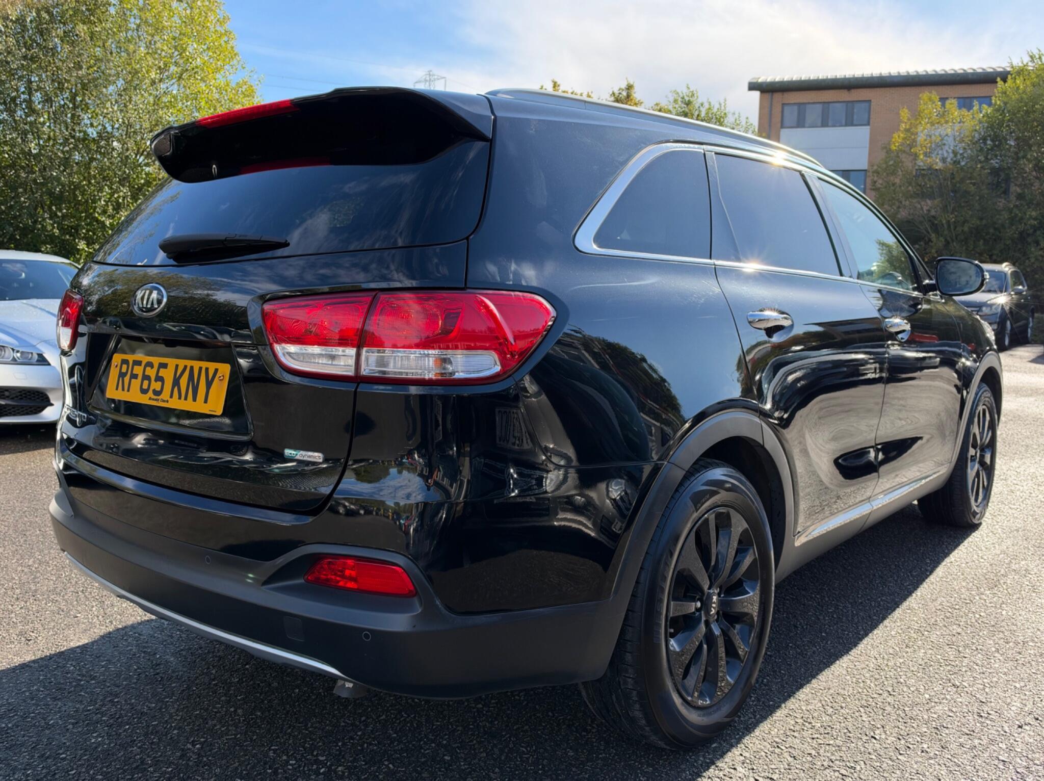 Kia Sorento - Image 11
