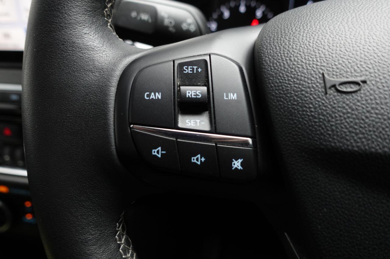 Ford Fiesta - Image 27