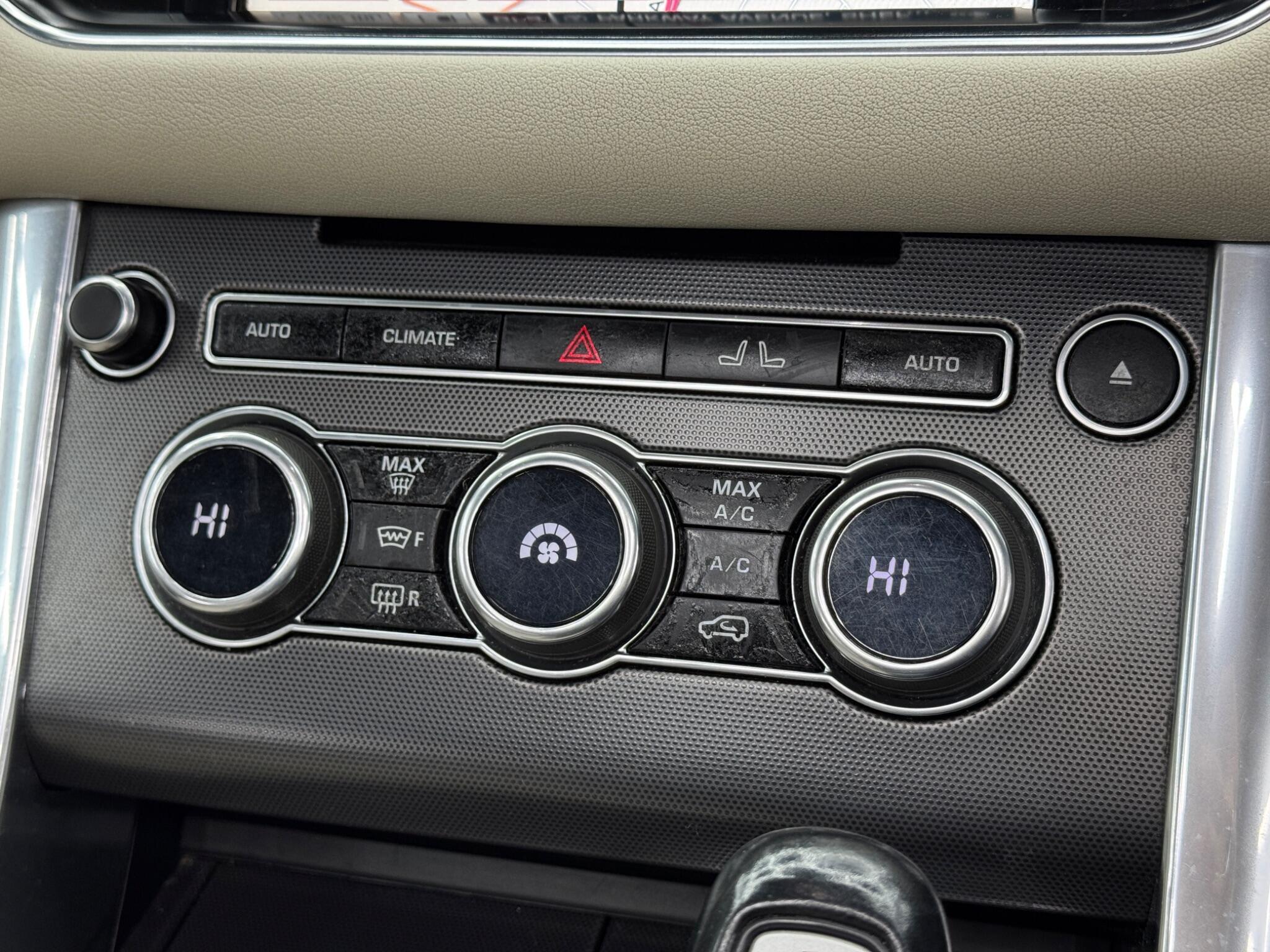 Land Rover RANGE ROVER SPORT - Image 26