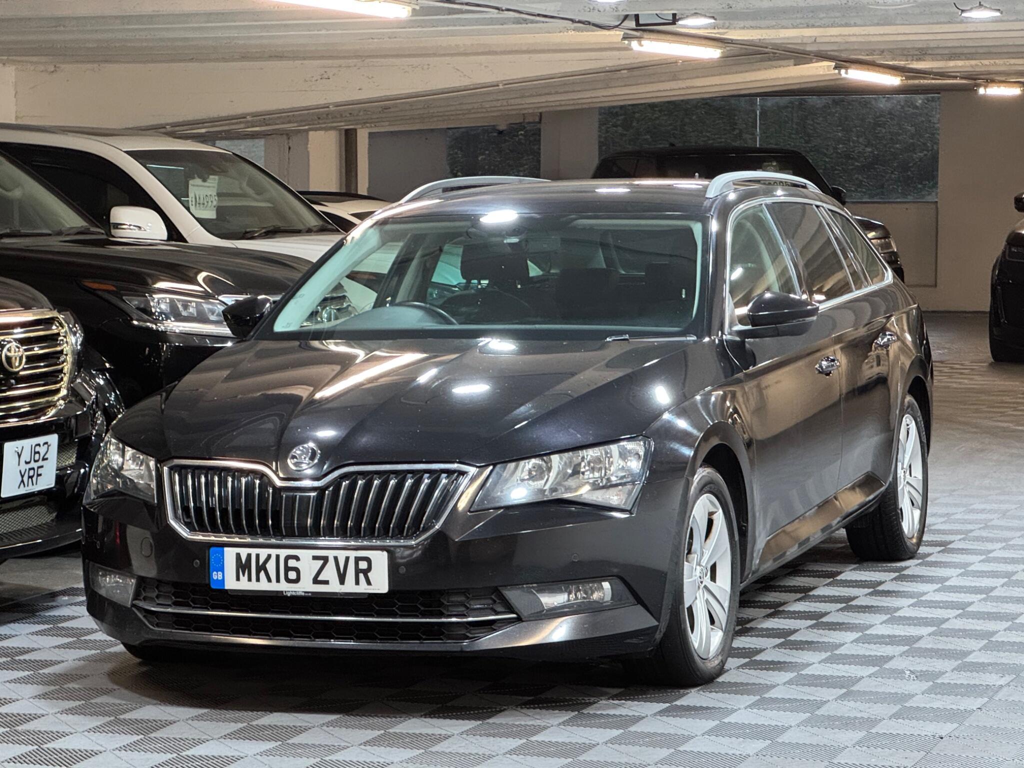 Skoda Superb - Image 6