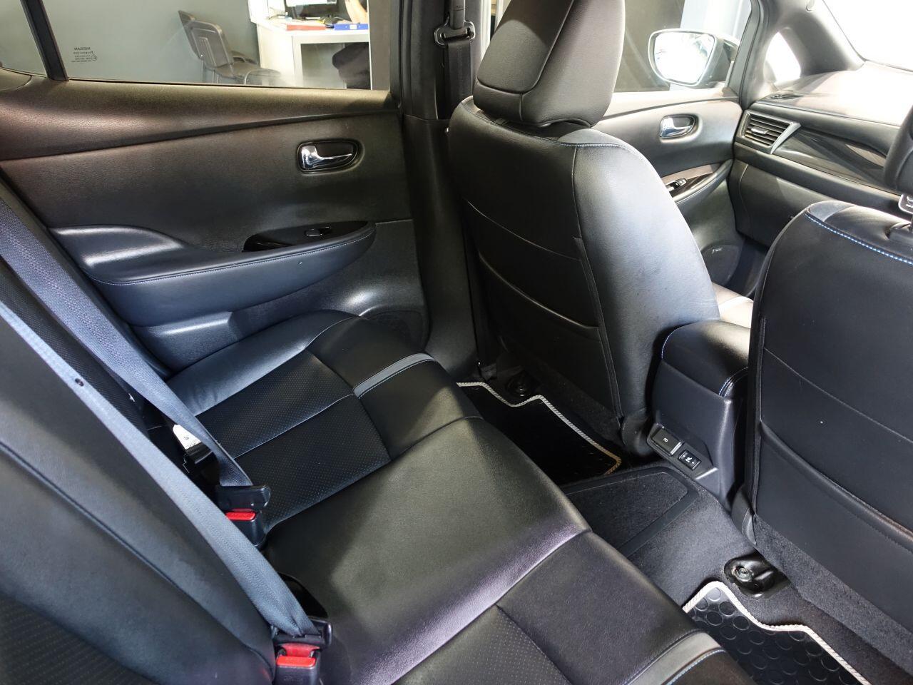 Nissan Leaf - Image 15