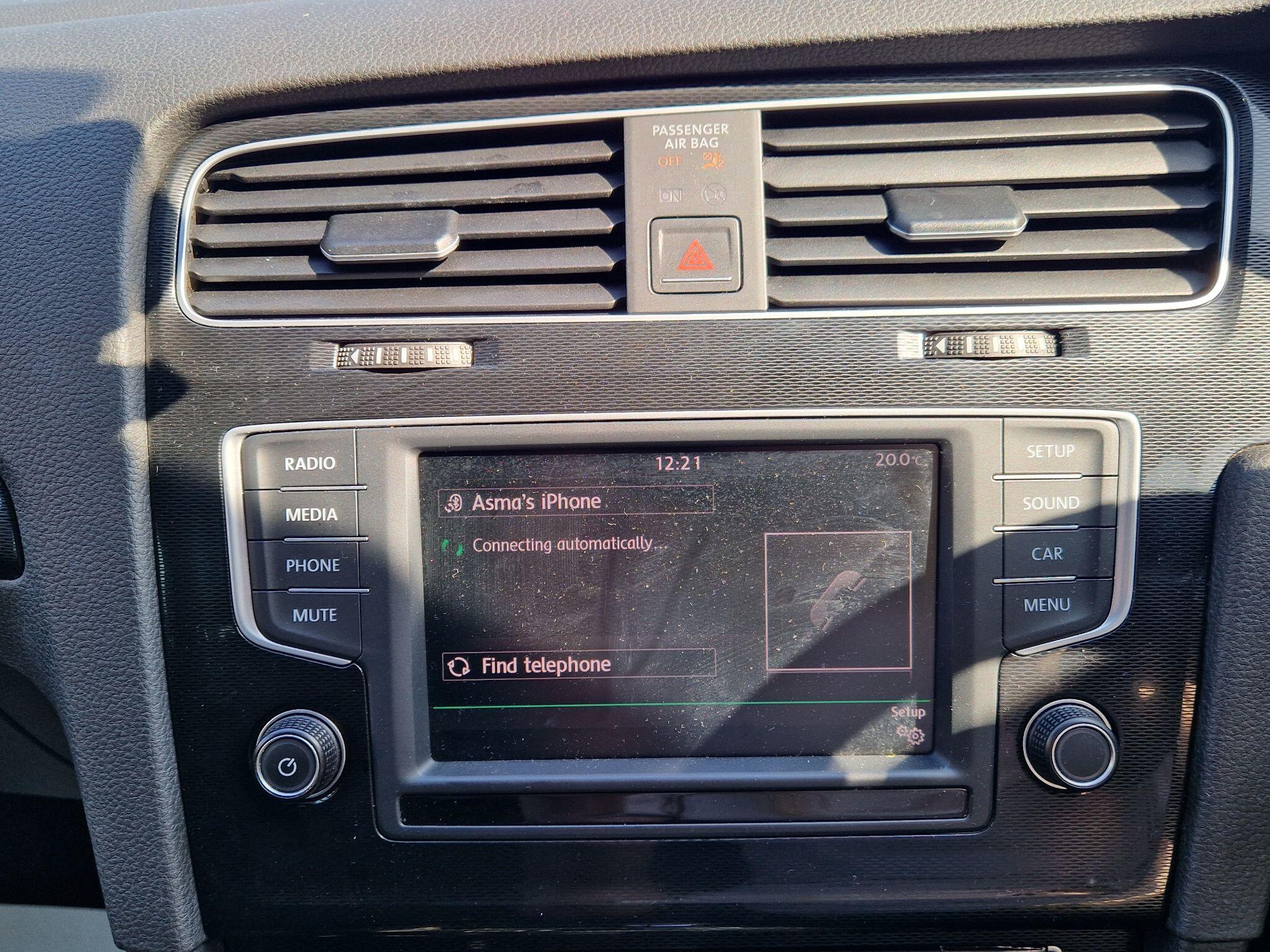 Volkswagen Golf - Image 53