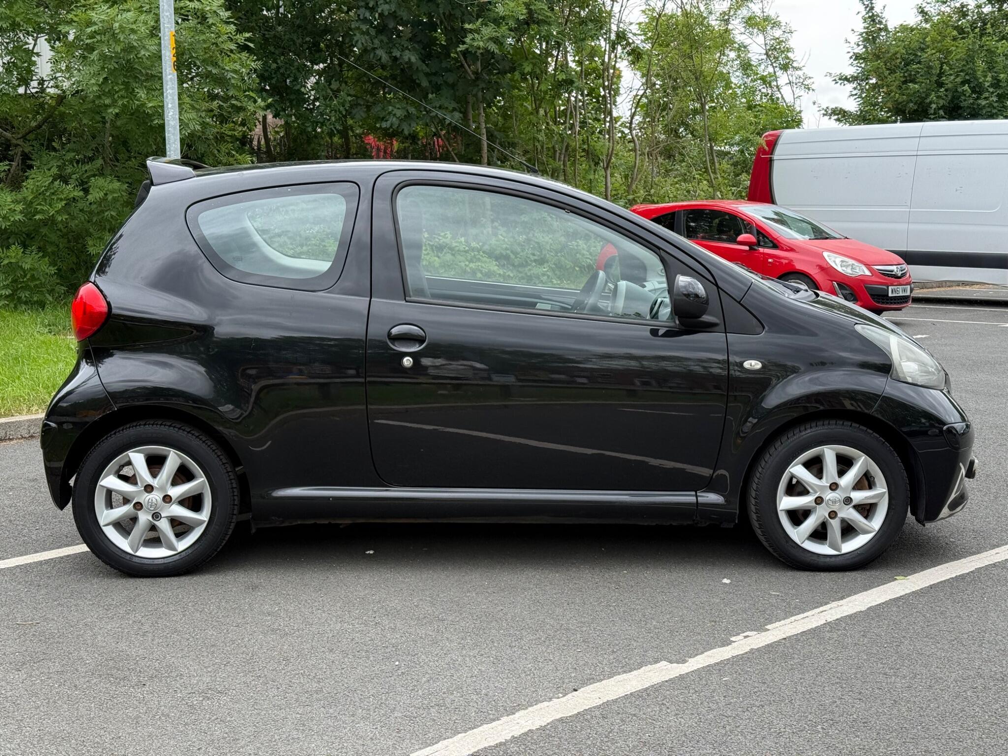 Toyota Aygo - Image 8