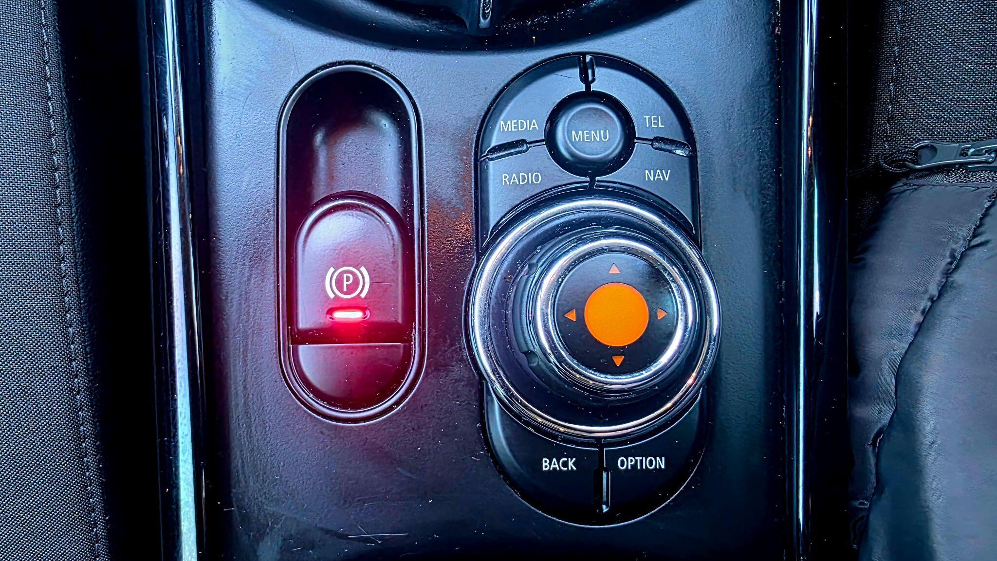 MINI Clubman - Image 24