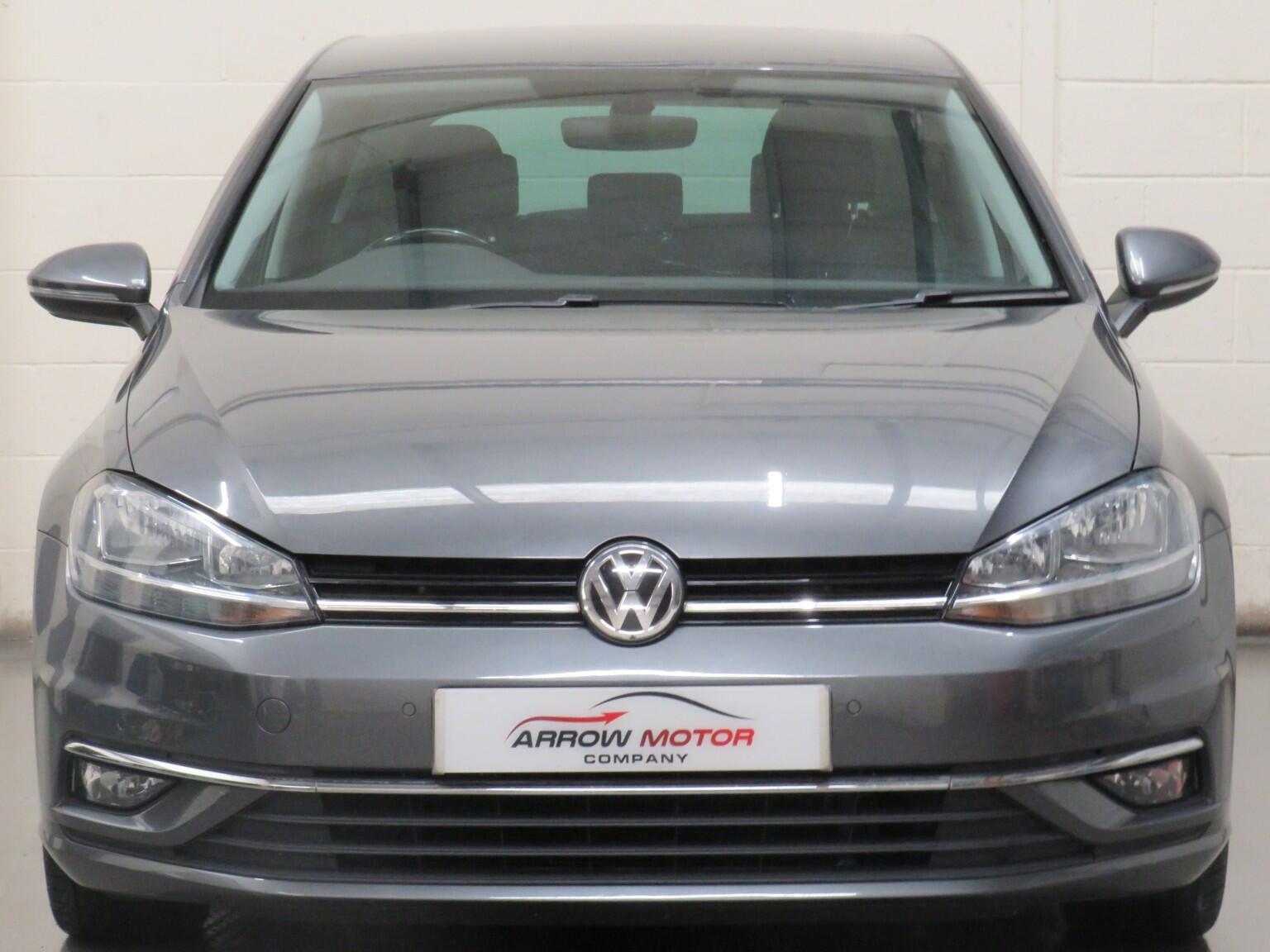 Volkswagen Golf - Image 8