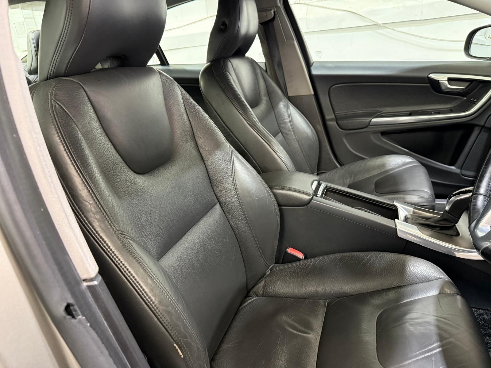 Volvo S60 - Image 34