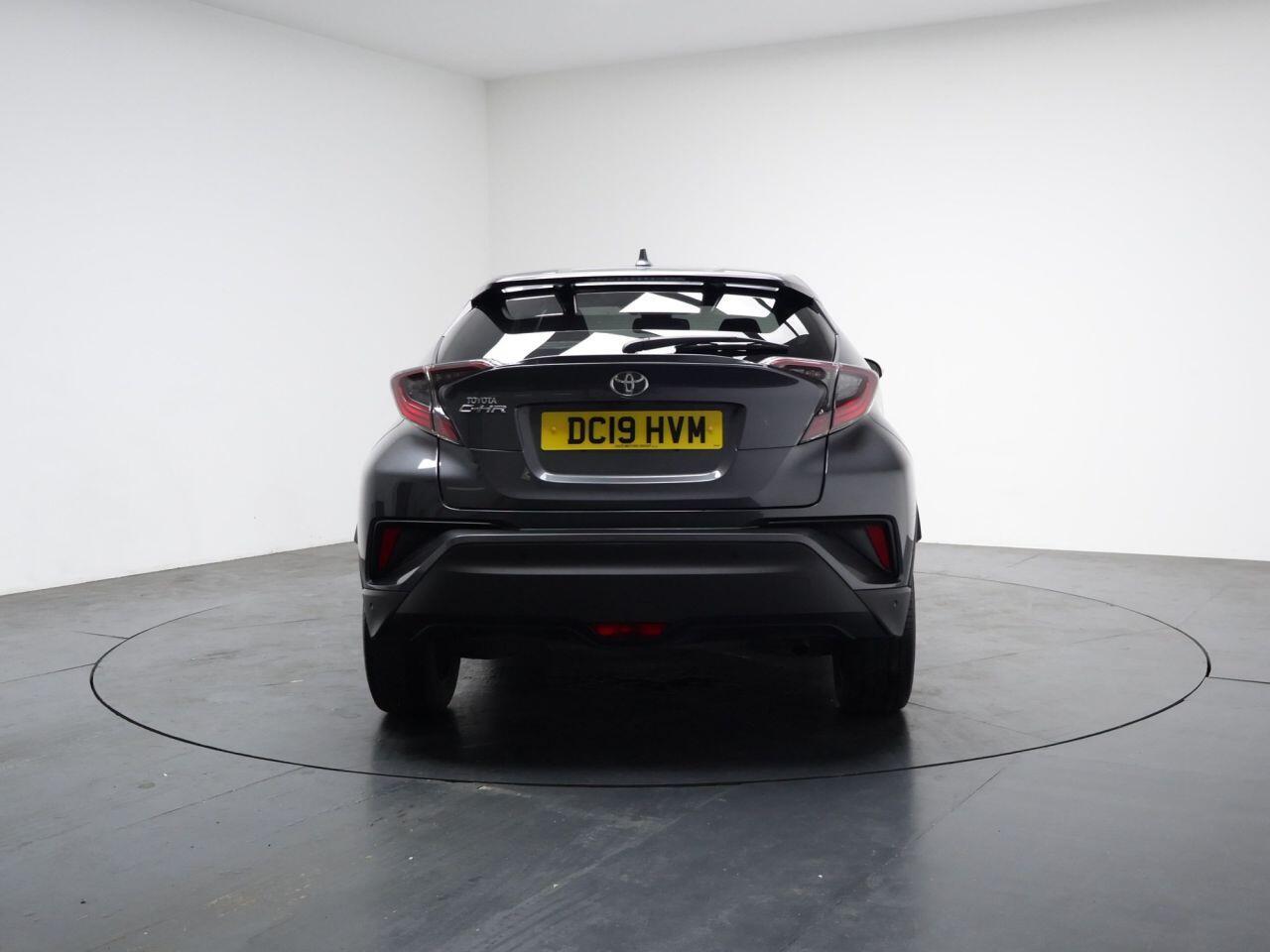 Toyota C-Hr - Image 11