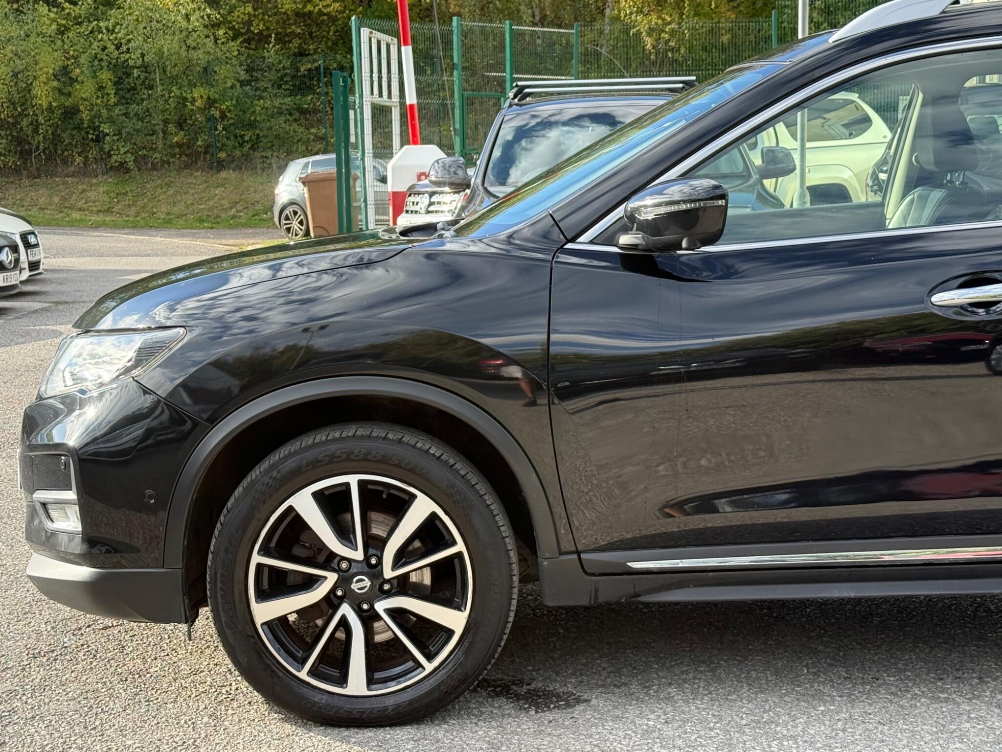 Nissan X-Trail - Image 9