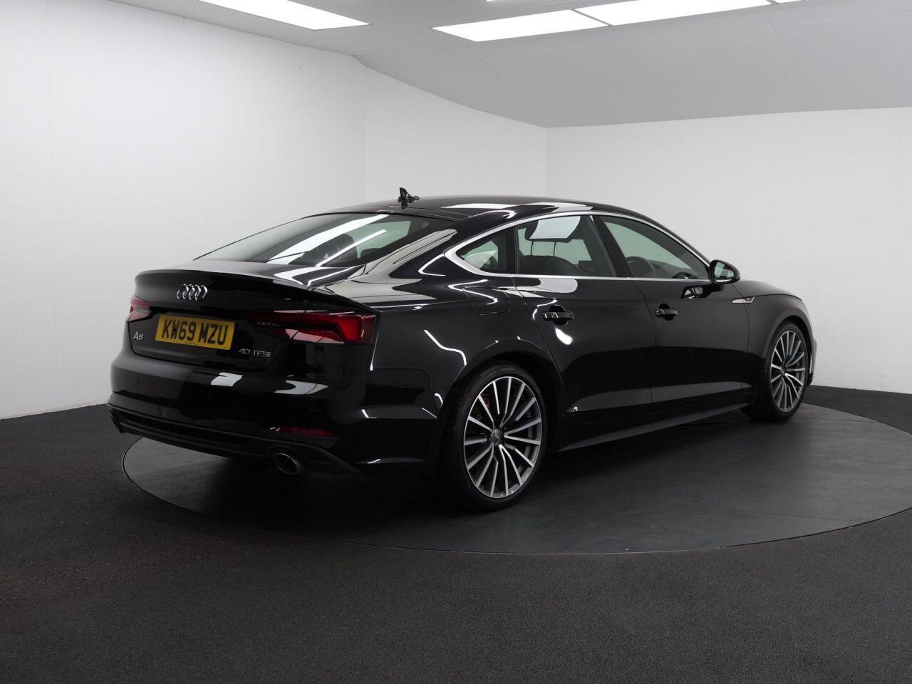 Audi A5 - Image 12