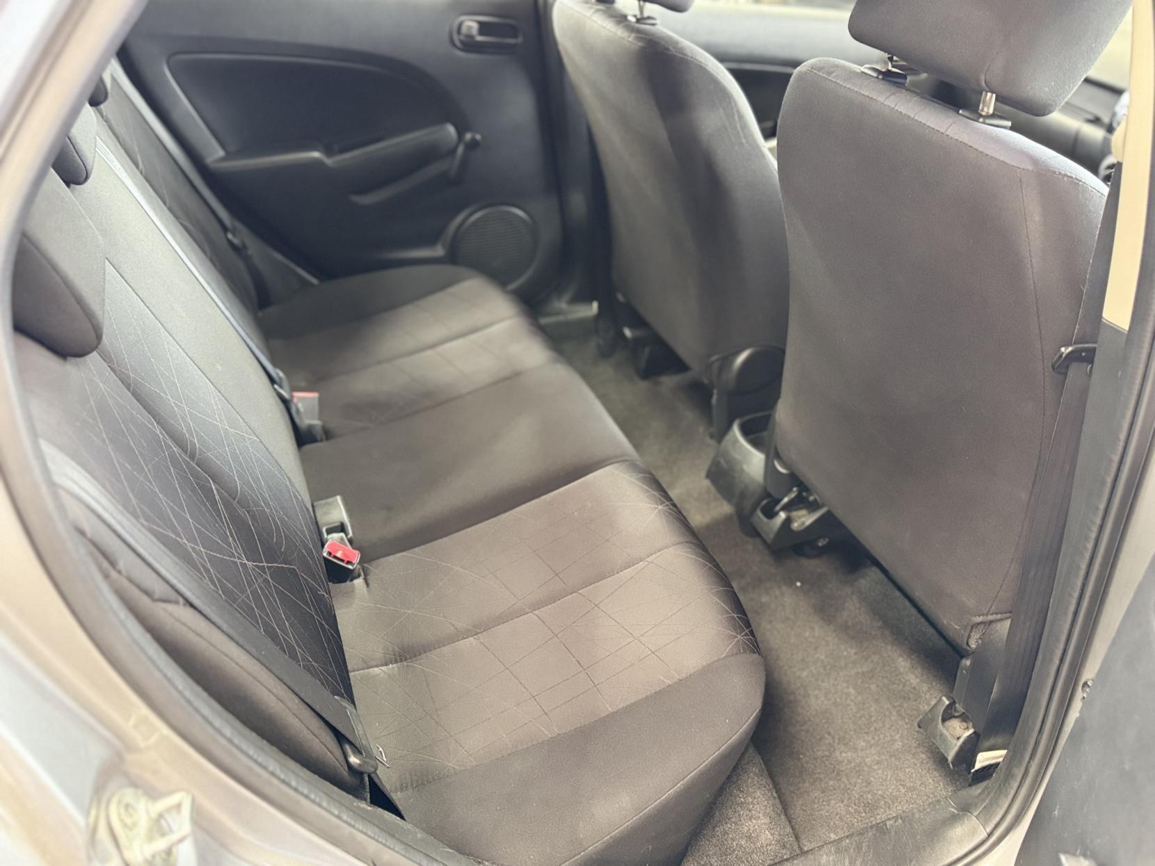 Mazda MAZDA2 - Image 18
