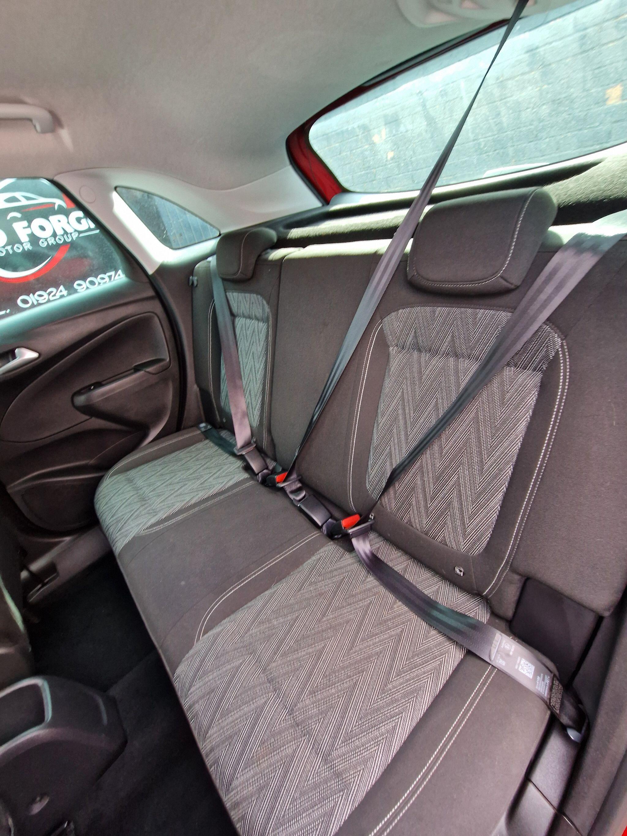 Vauxhall Crossland X - Image 47