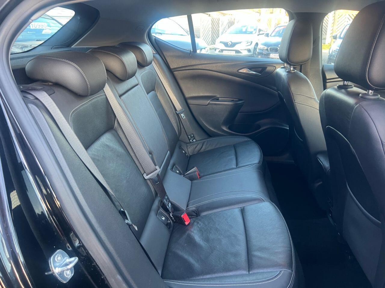 Vauxhall Astra - Image 39