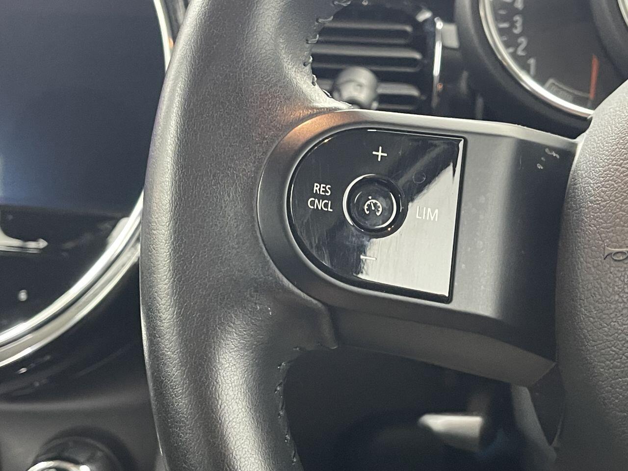 MINI Hatch - Image 37