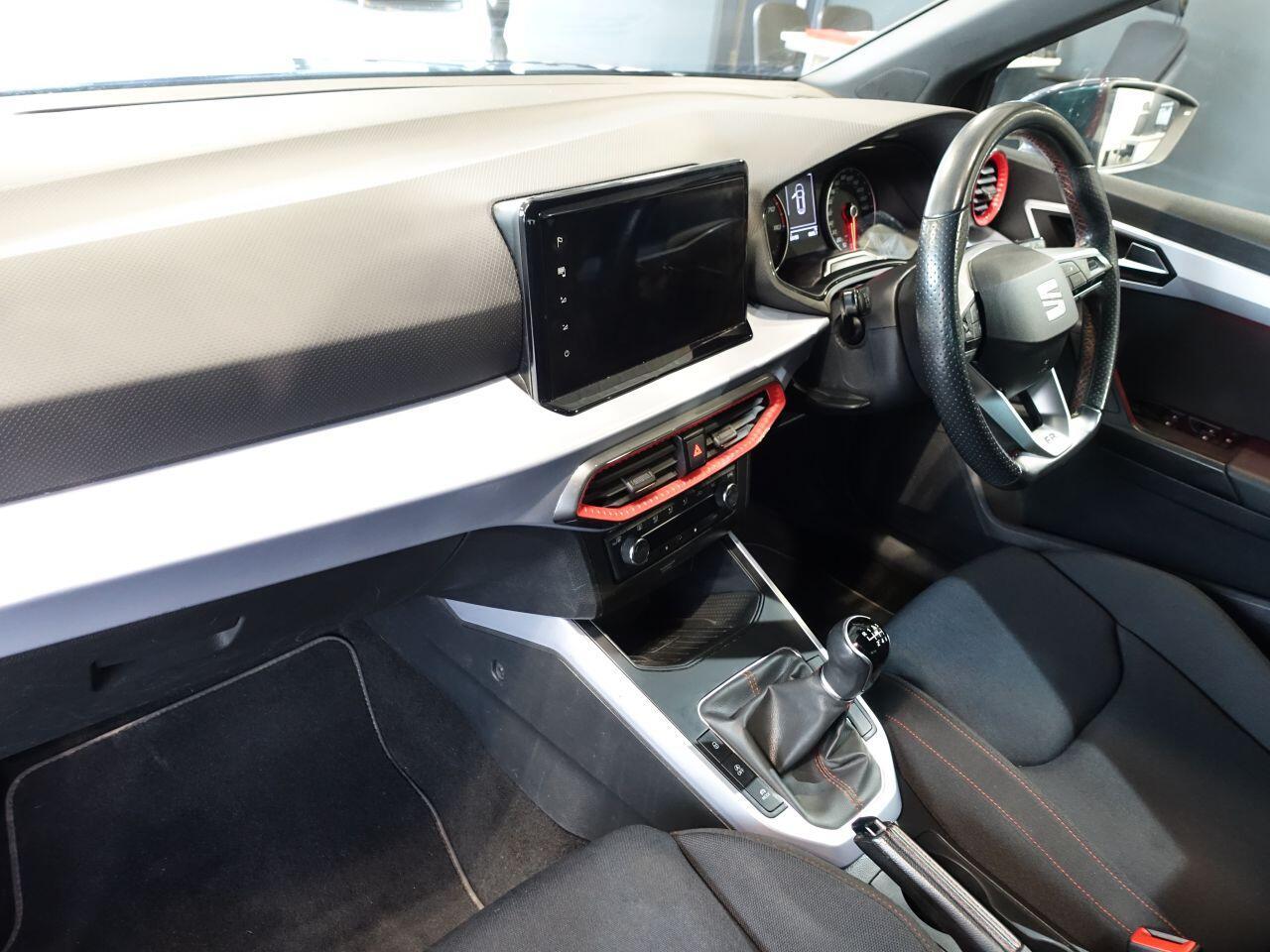 SEAT Arona - Image 10