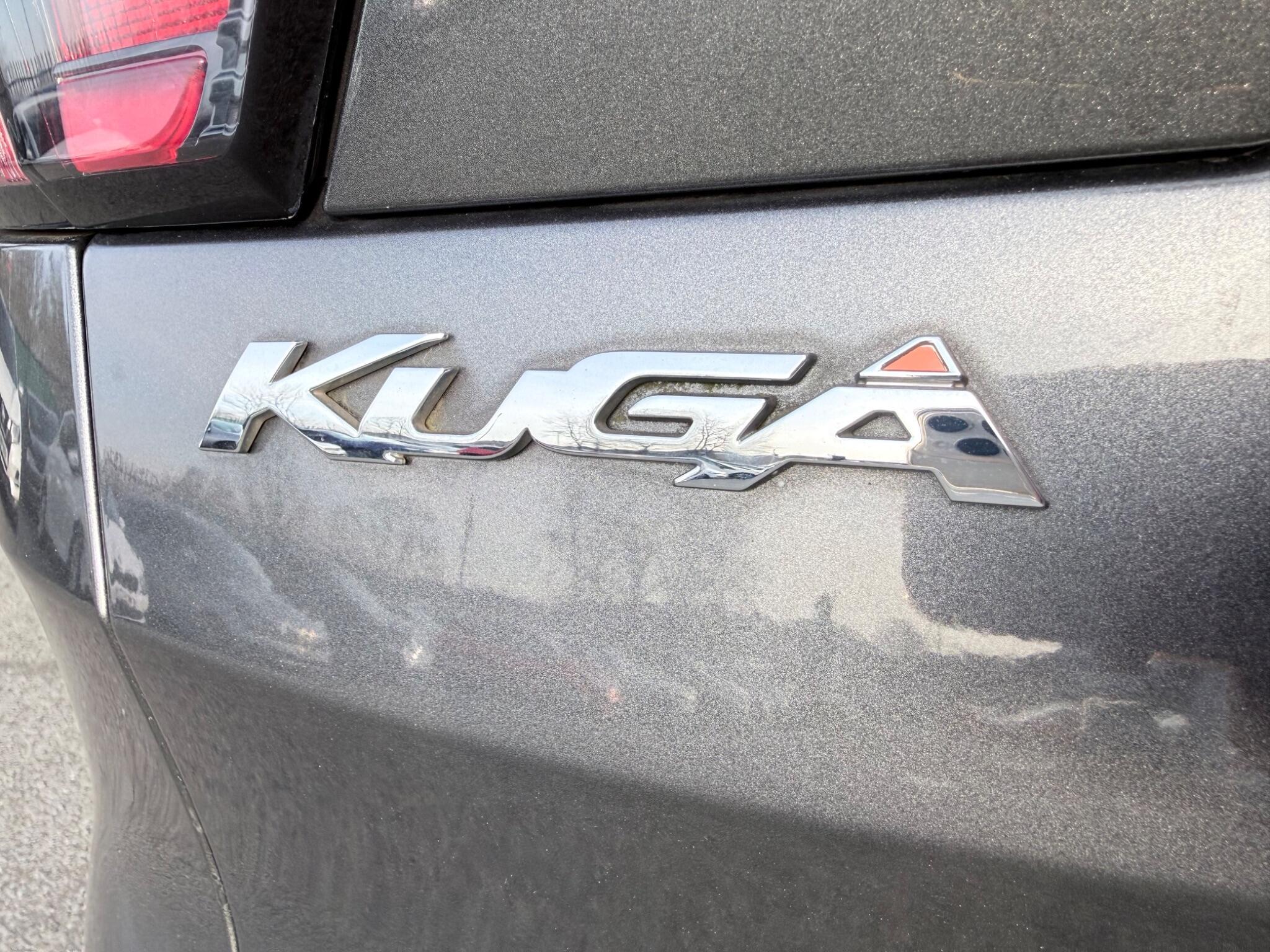 Ford Kuga - Image 23