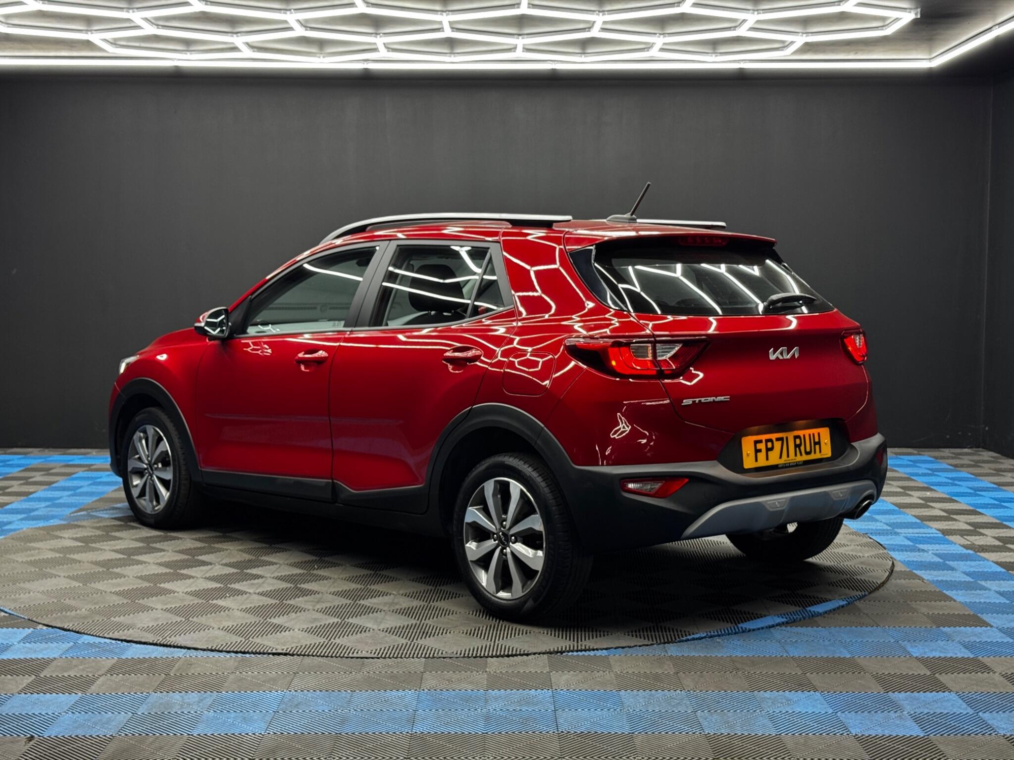 Kia Stonic - Image 7