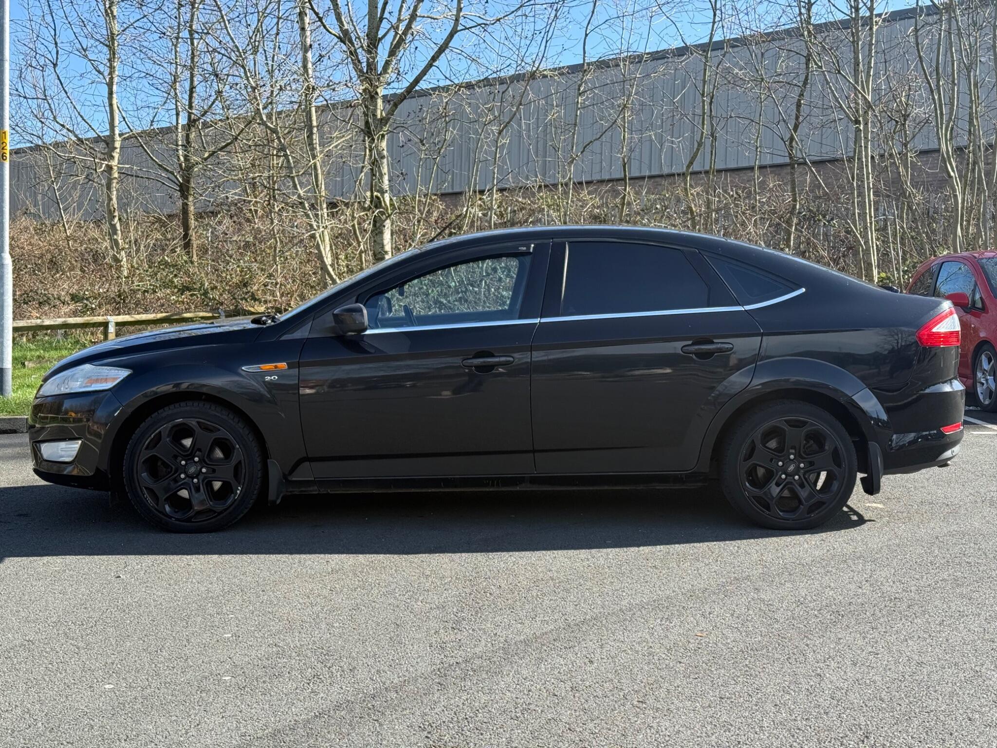 Ford Mondeo - Image 11