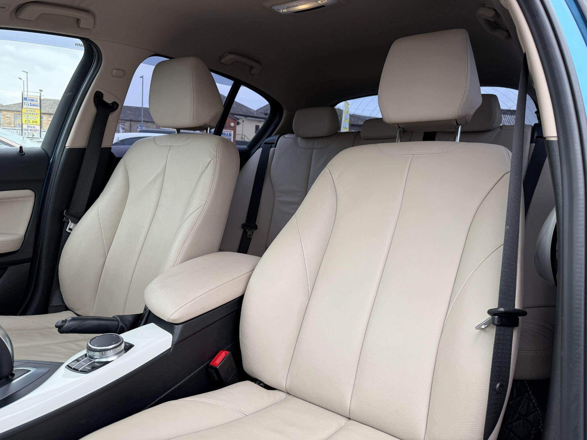 BMW 1 Series - Image 32