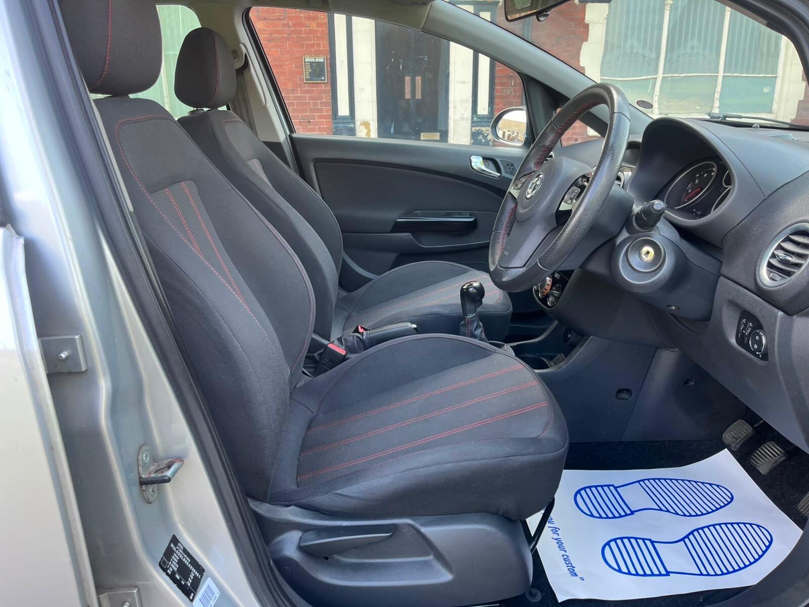 Vauxhall Corsa - Image 15