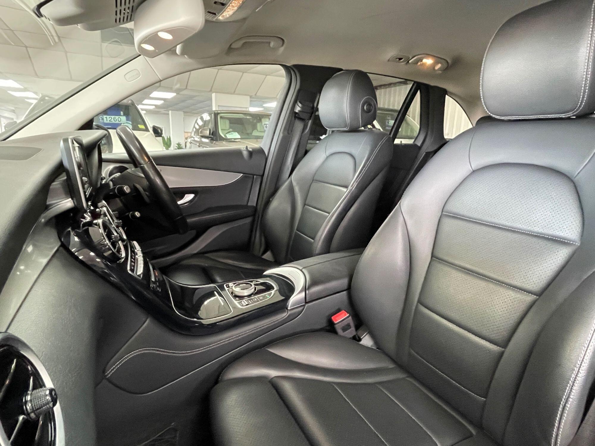 Mercedes GLC - Image 33