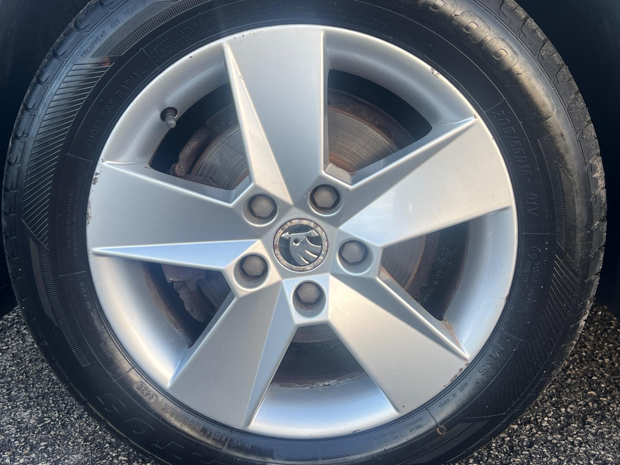 Skoda Octavia - Image 16