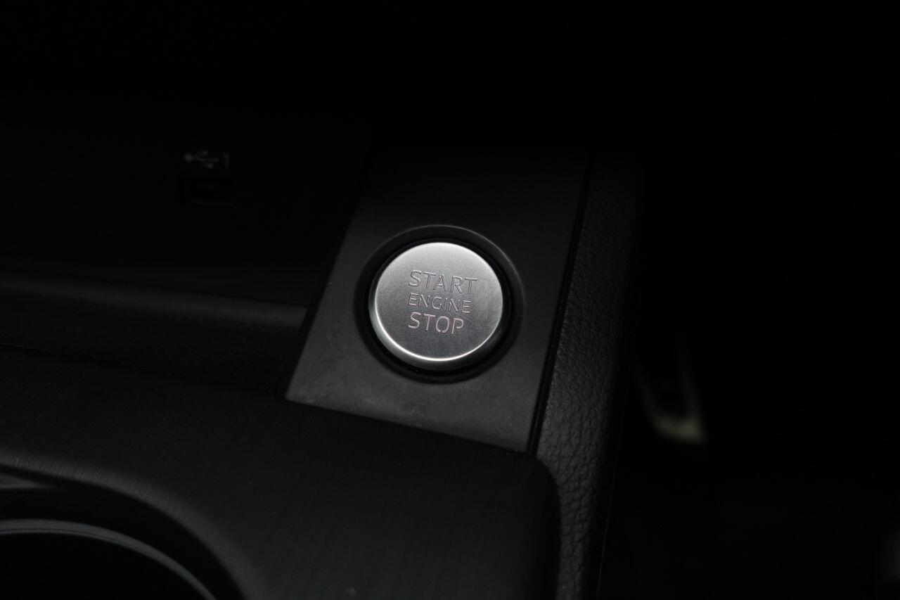 Audi A5 CABRIOLET - Image 33