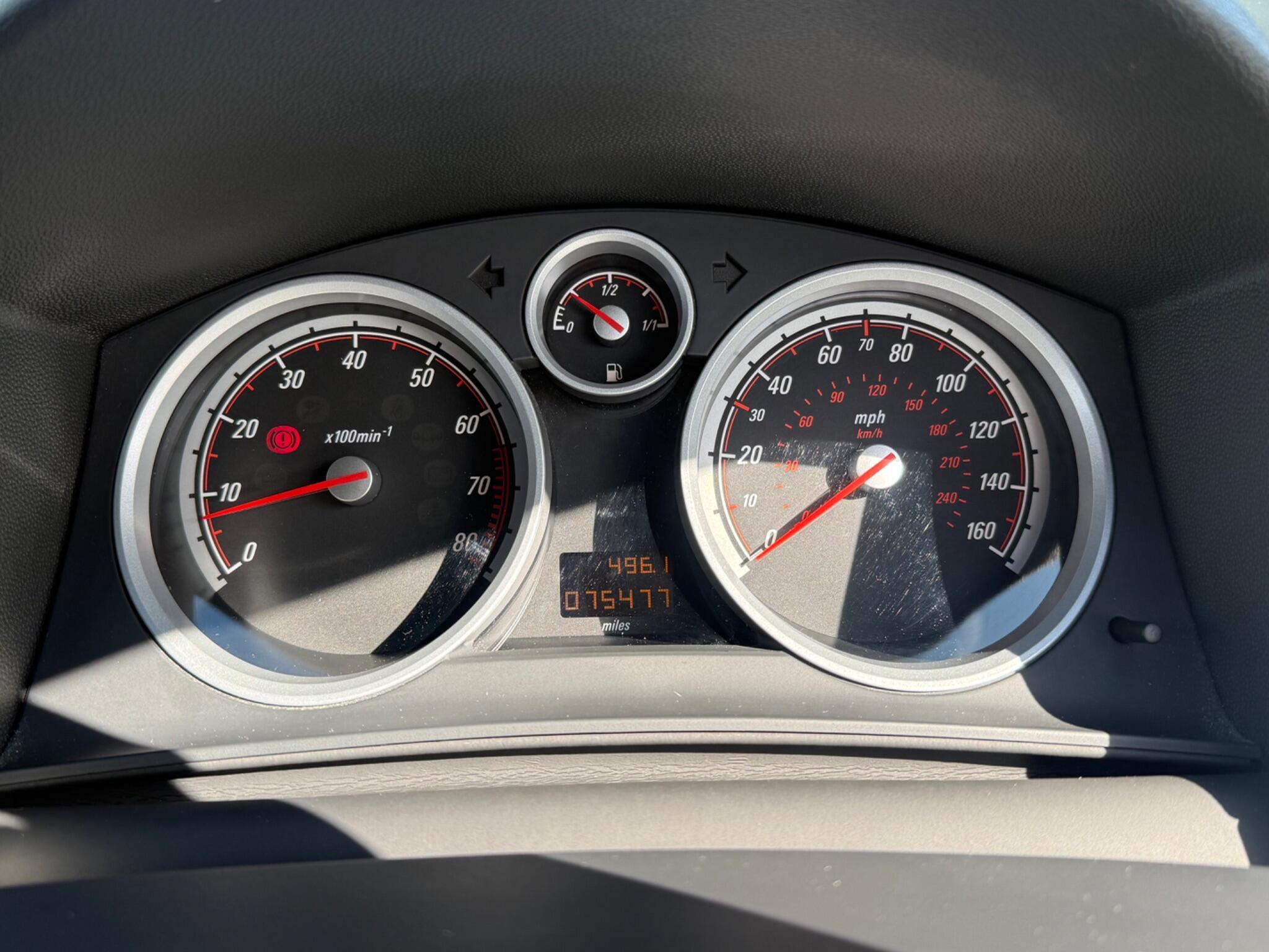 Vauxhall Astra - Image 39