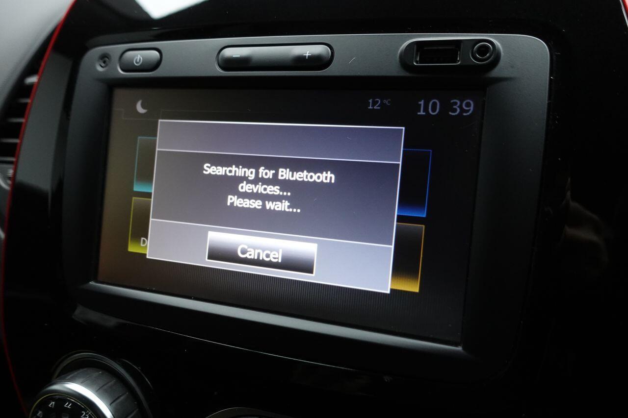 Renault Captur - Image 23