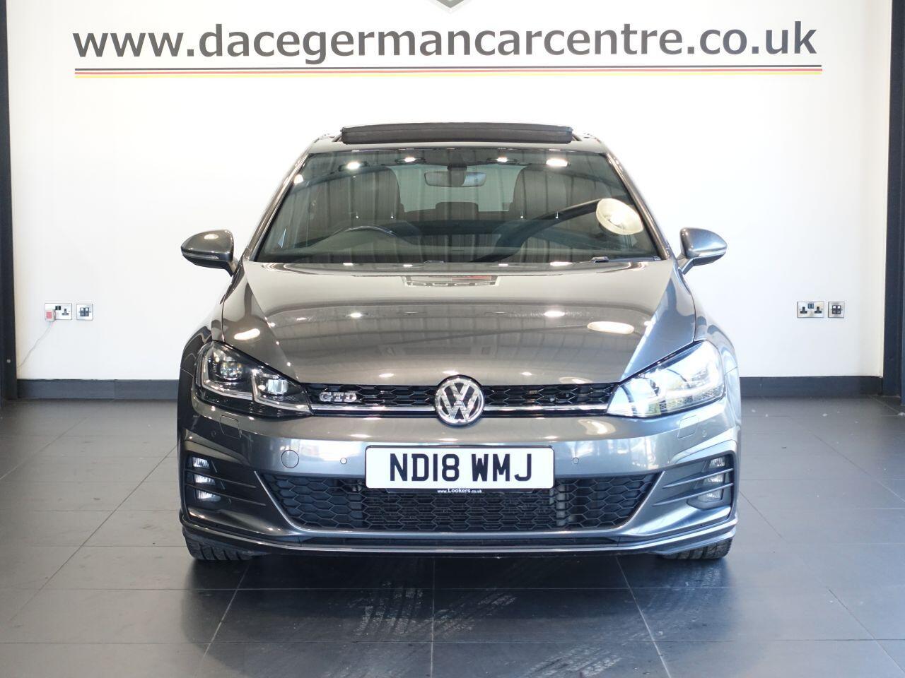 Volkswagen Golf - Image 6