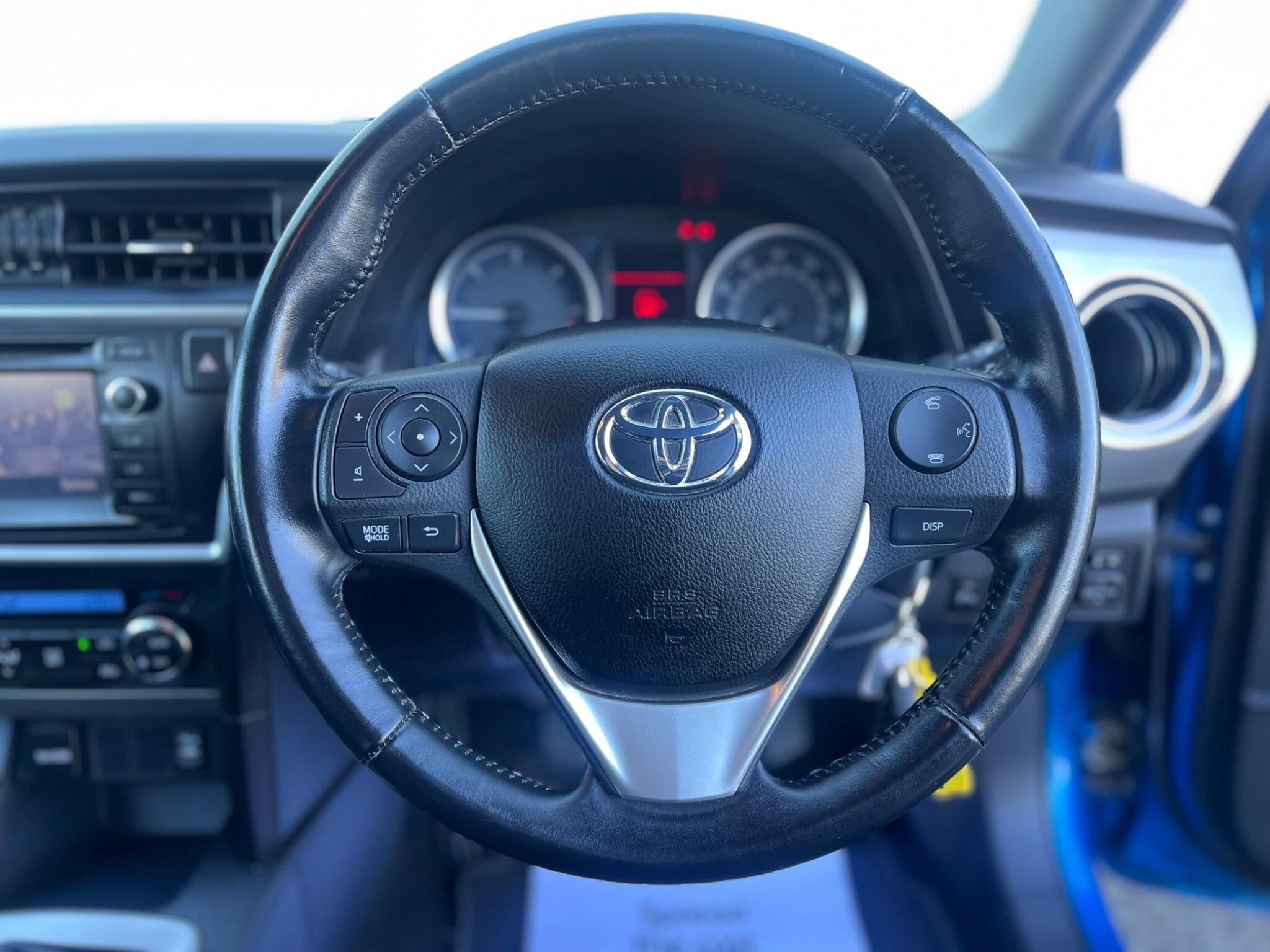 Toyota Auris - Image 16