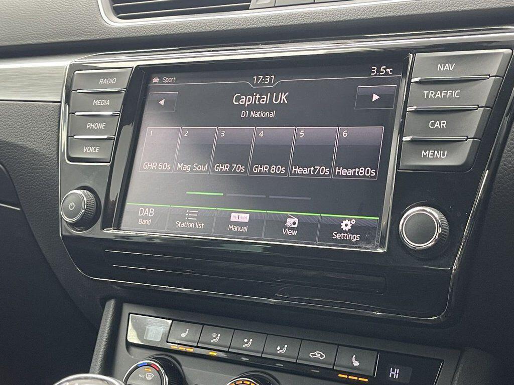 Skoda Superb - Image 31