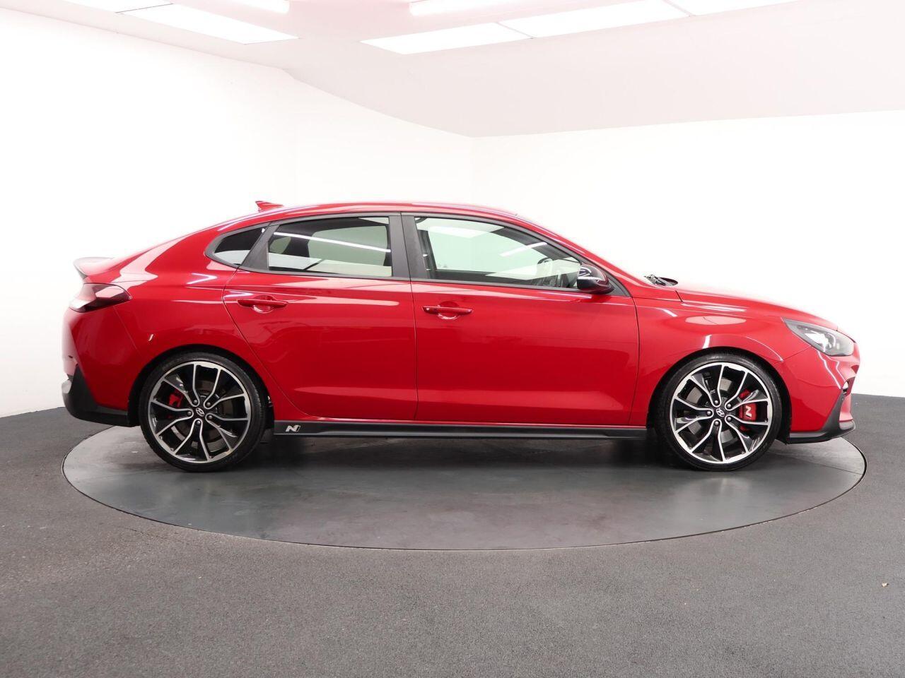 Hyundai i30 - Image 10