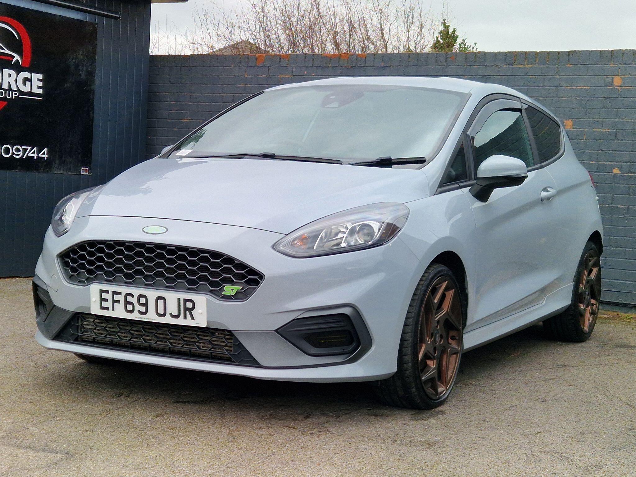 Ford Fiesta - Image 18