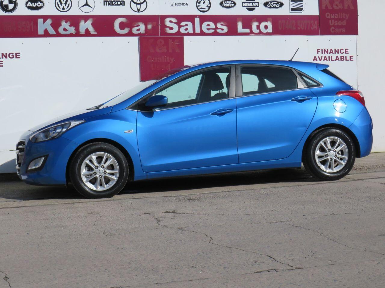 Hyundai i30 - Image 31