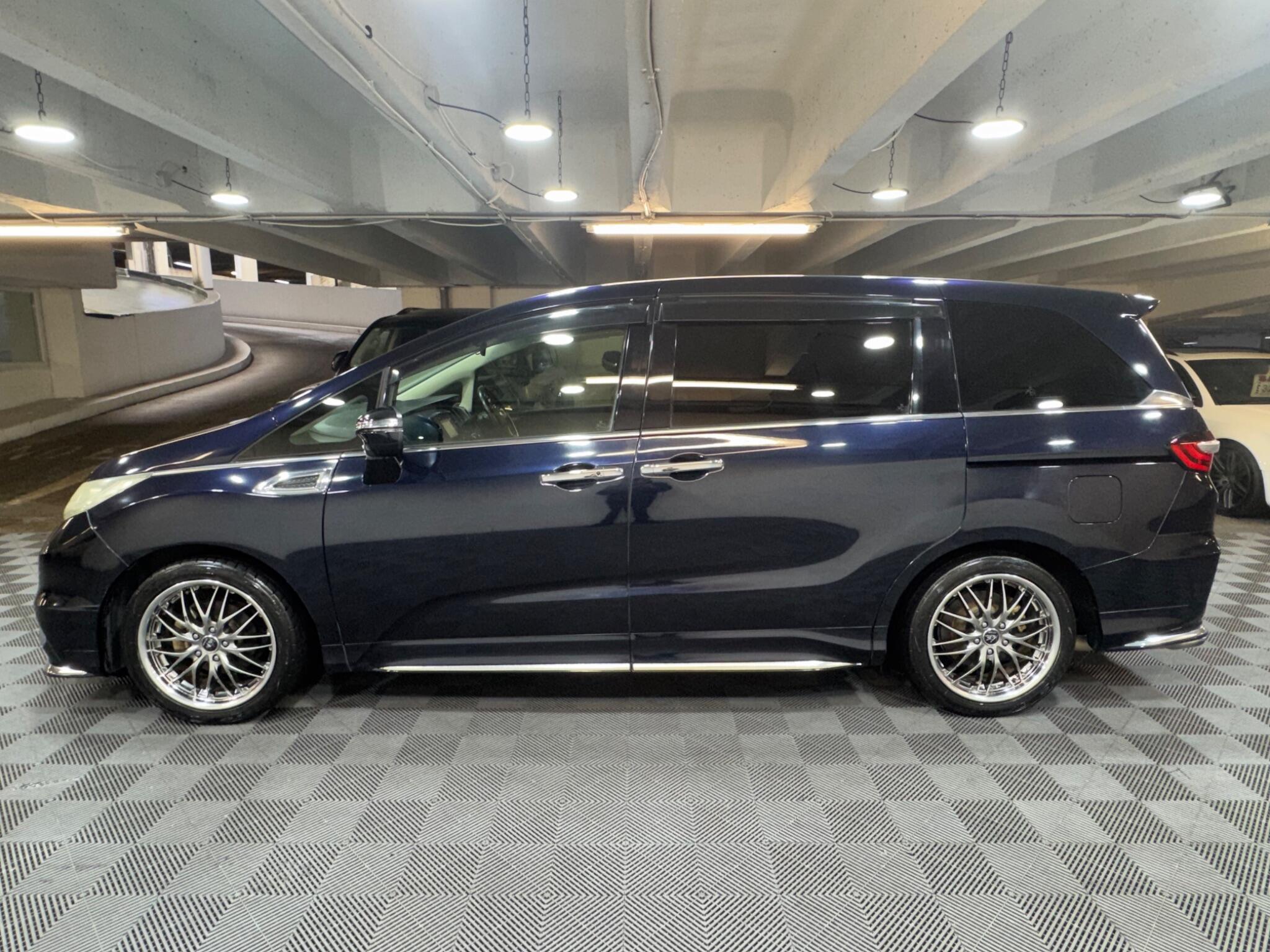 Honda Odyssey - Image 2