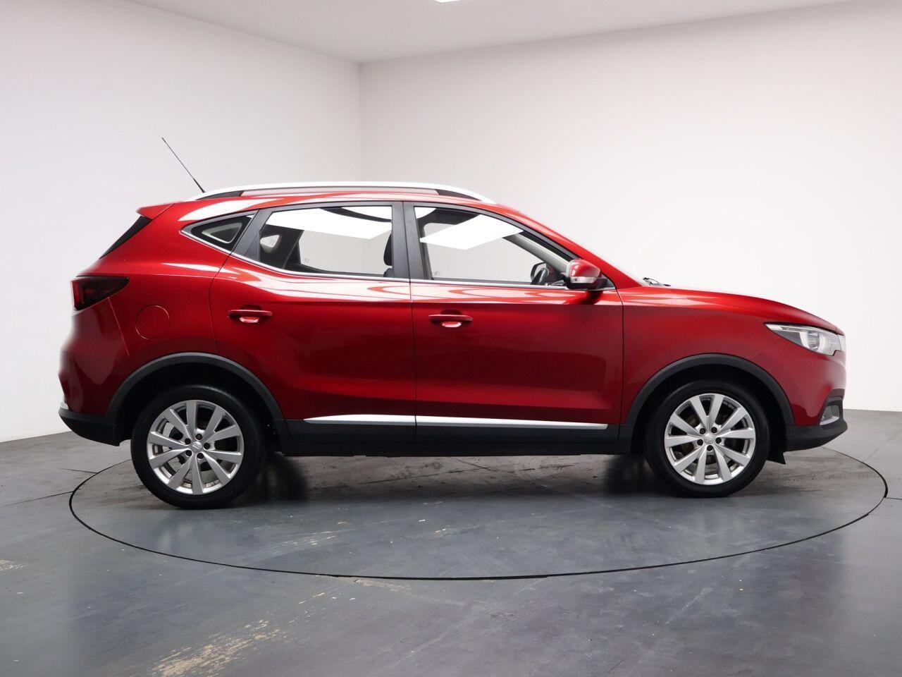 MG MG ZS - Image 11