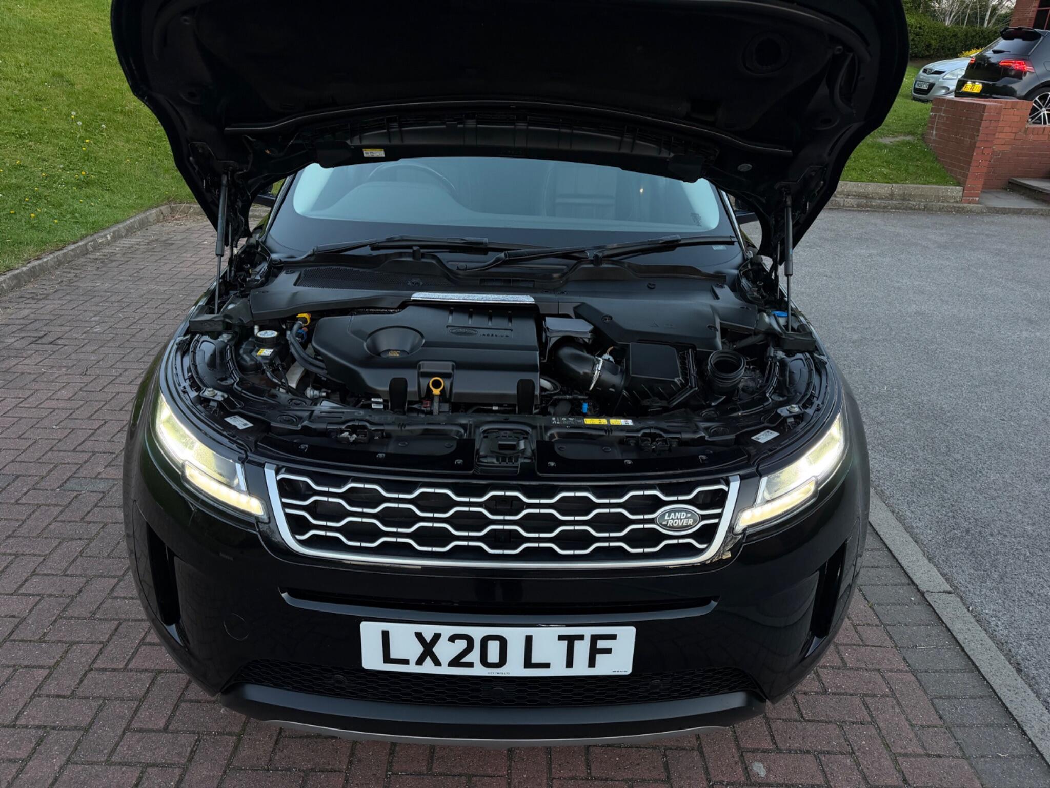 Land Rover Range Rover Evoque - Image 27