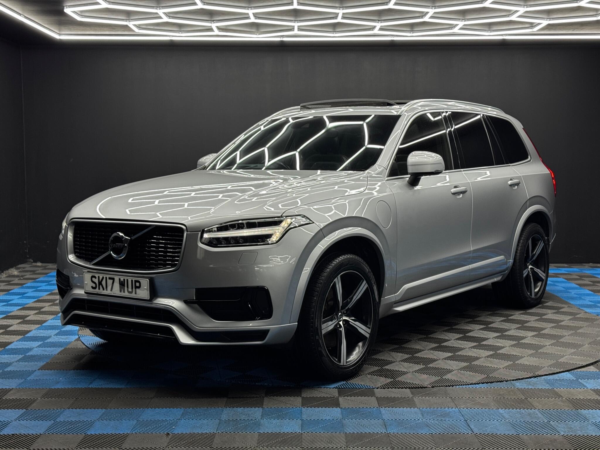 Volvo XC90 - Image 3